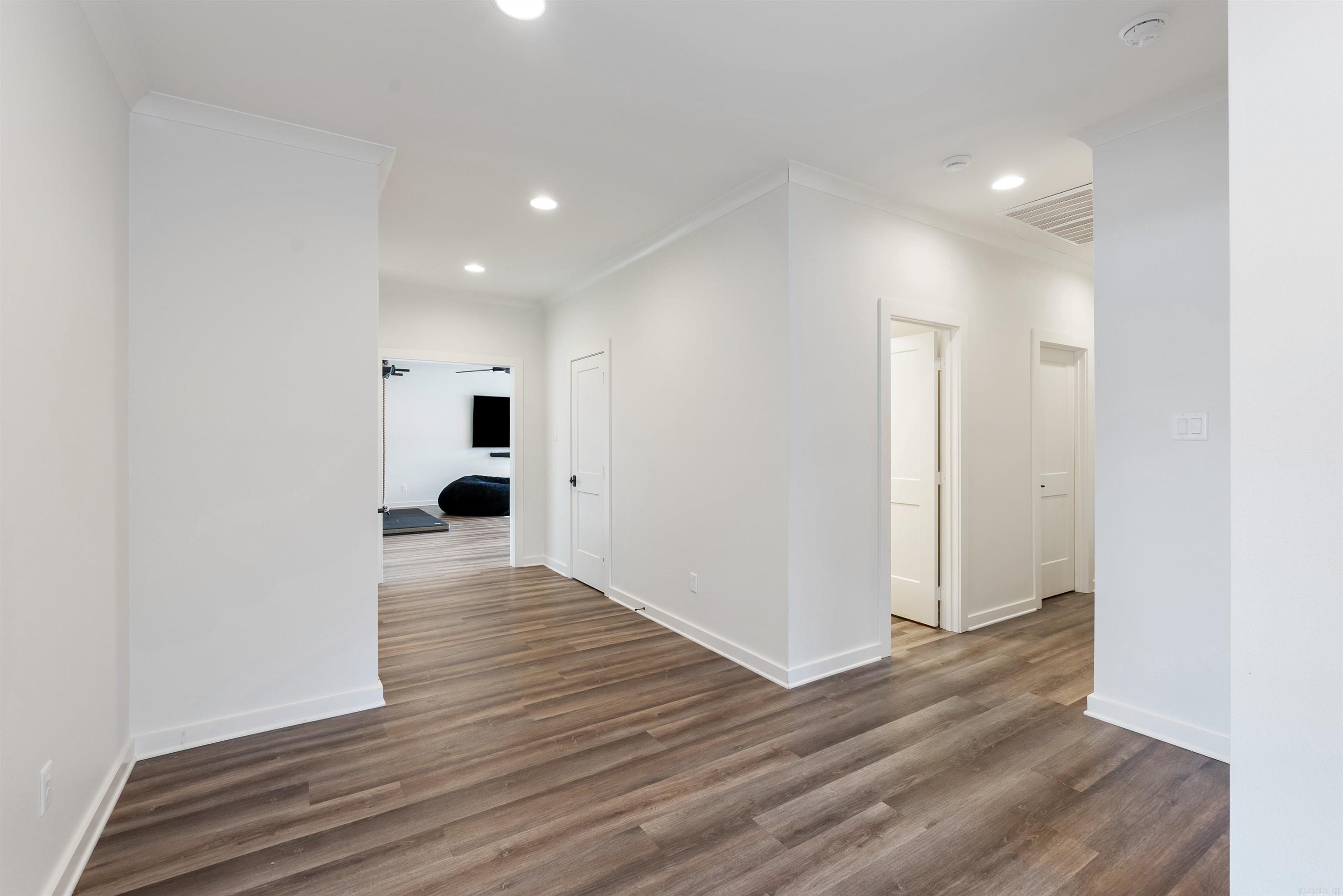 CHENAL VALLEY "ENSBURY PLACE" - Residential