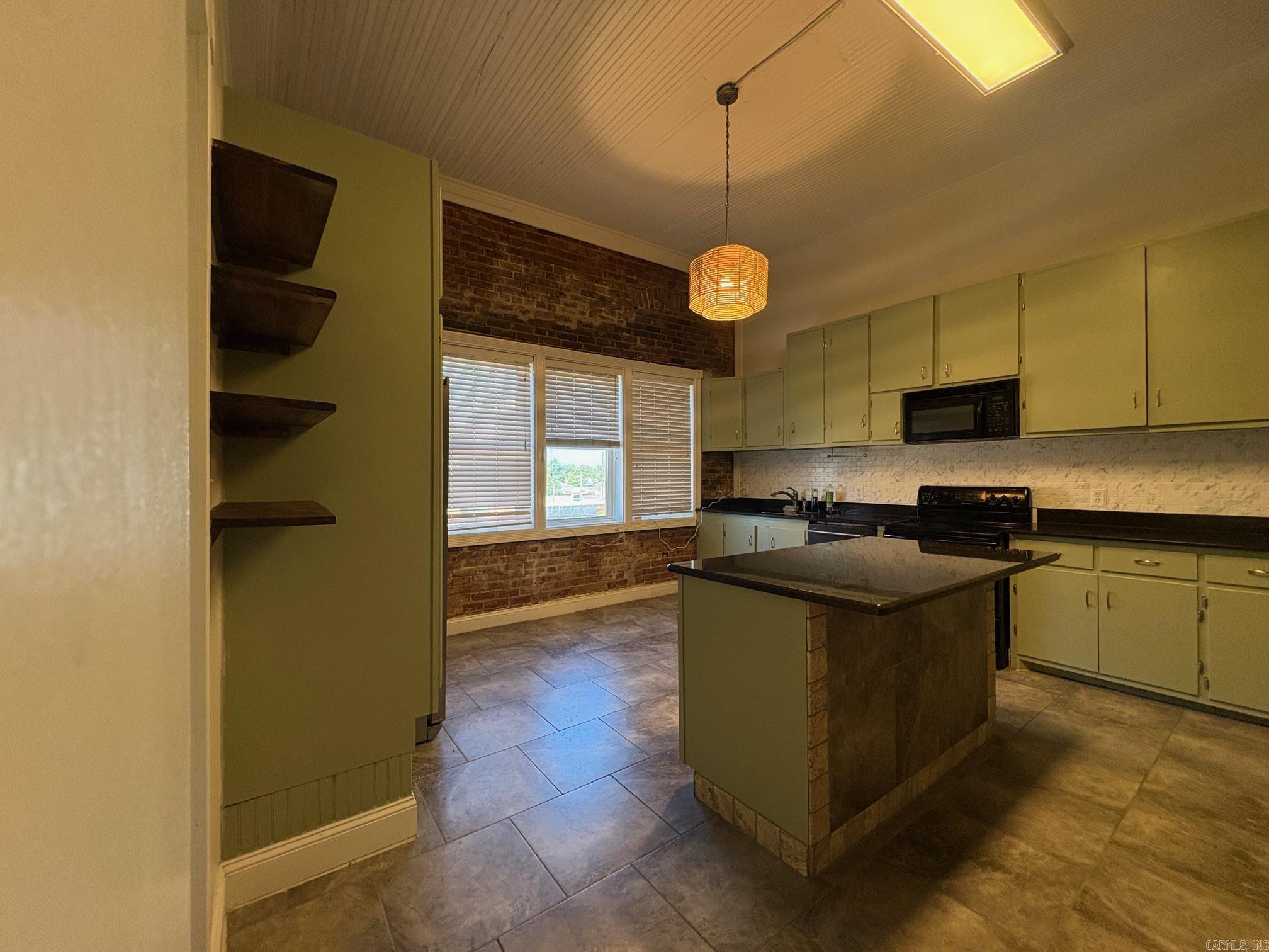 ROBERTSON ADDITION - Residential