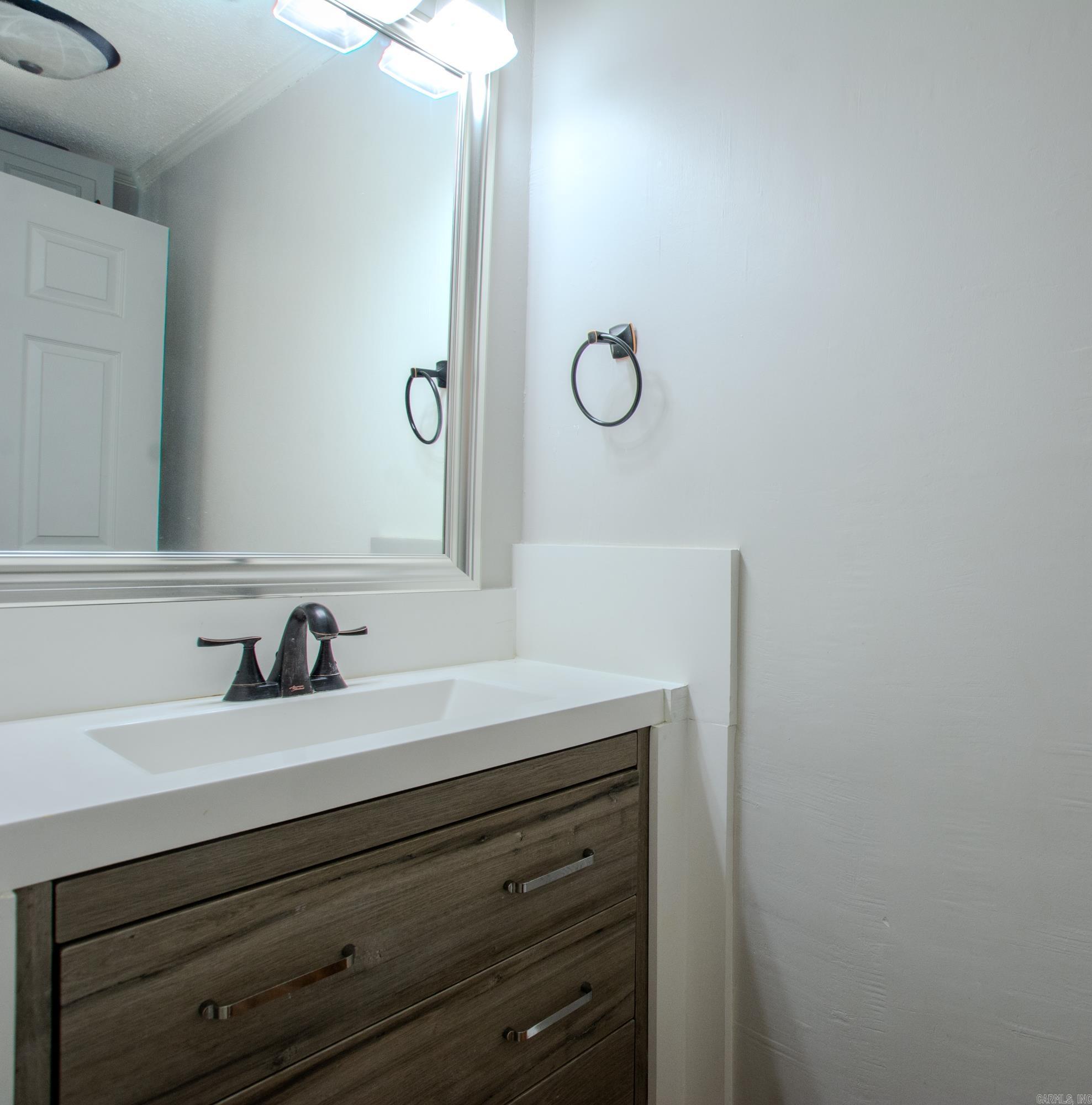 Colonel Glenn - Residential