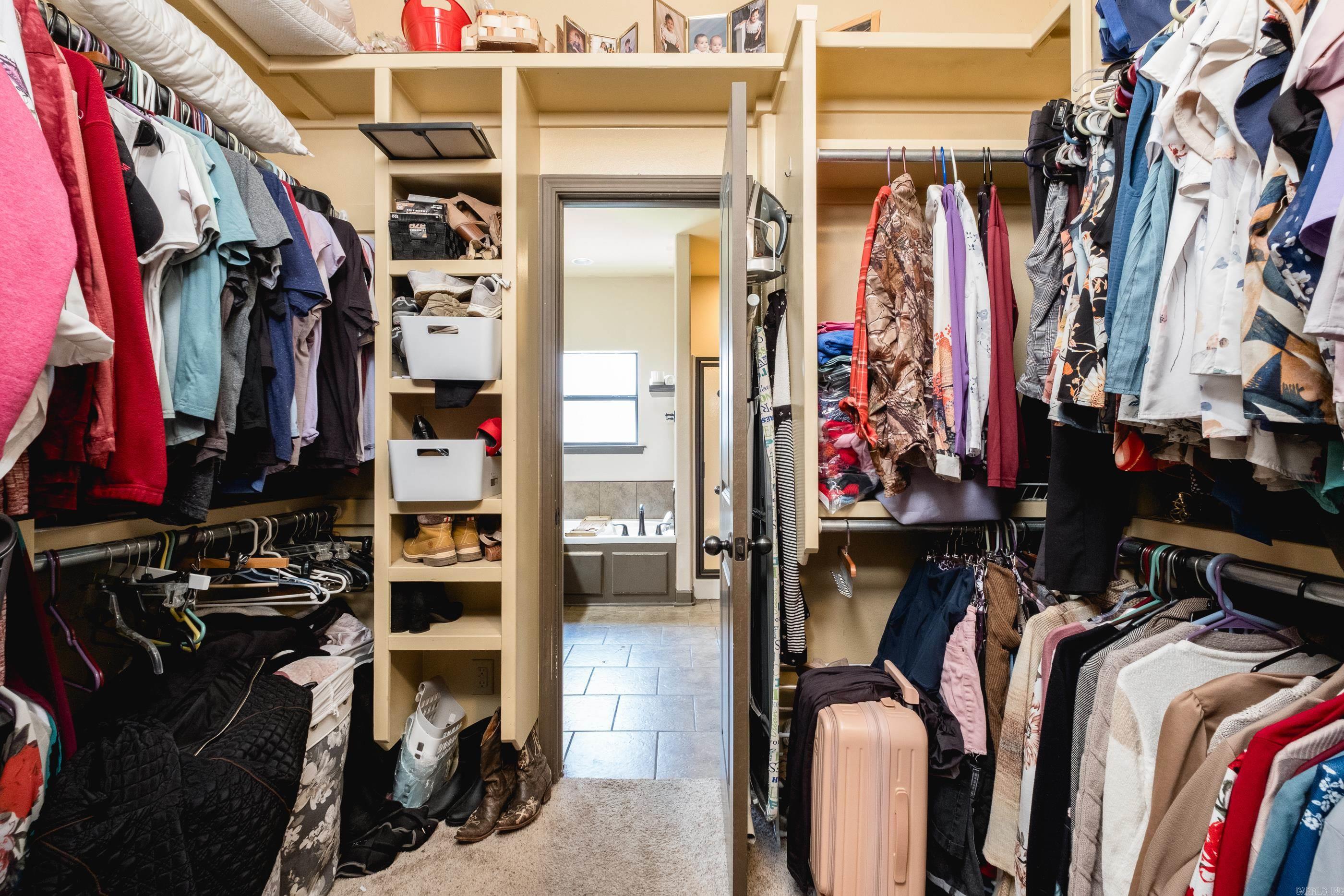 HARTFORD HILLS - Residential