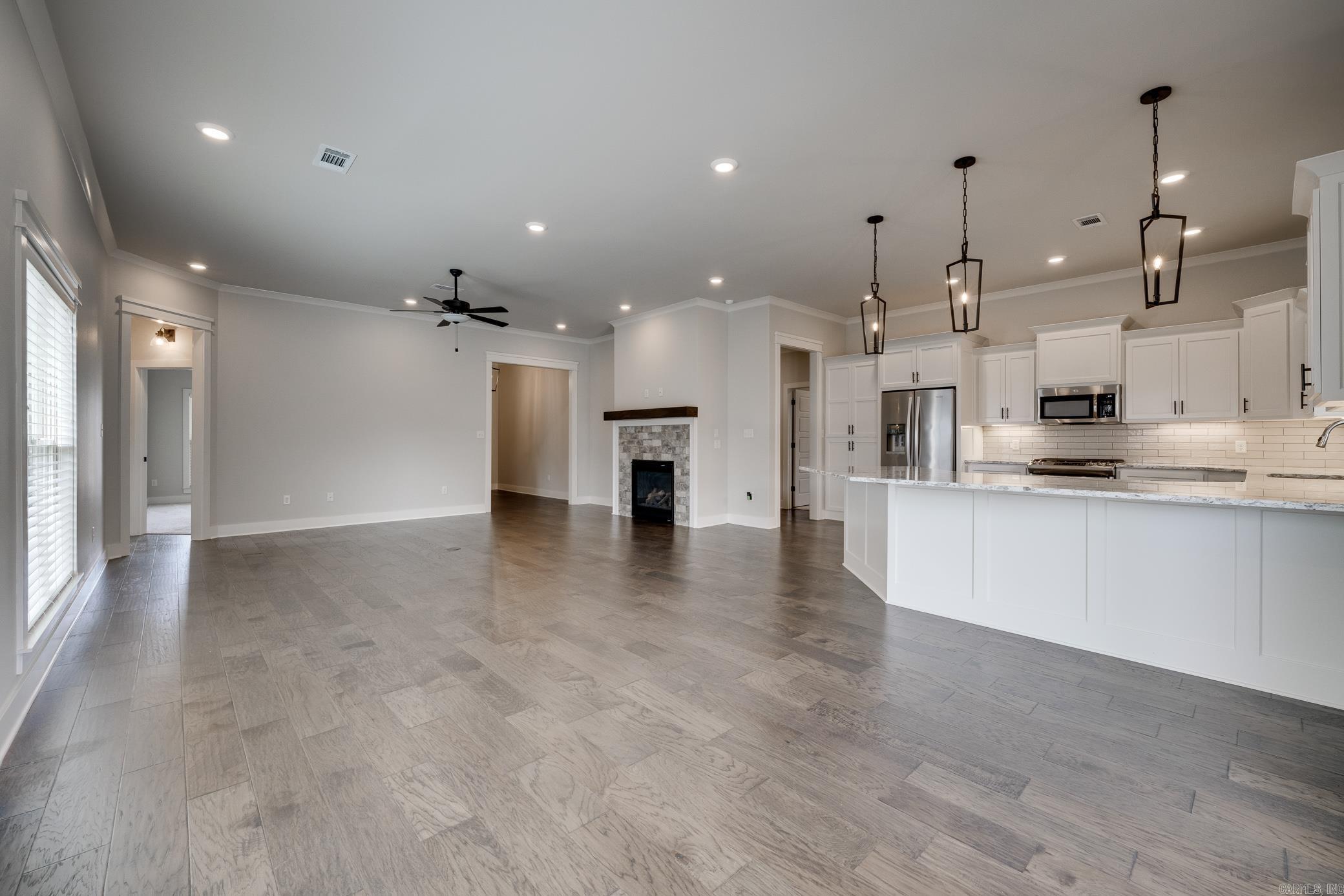 ROBYNMAR - Residential