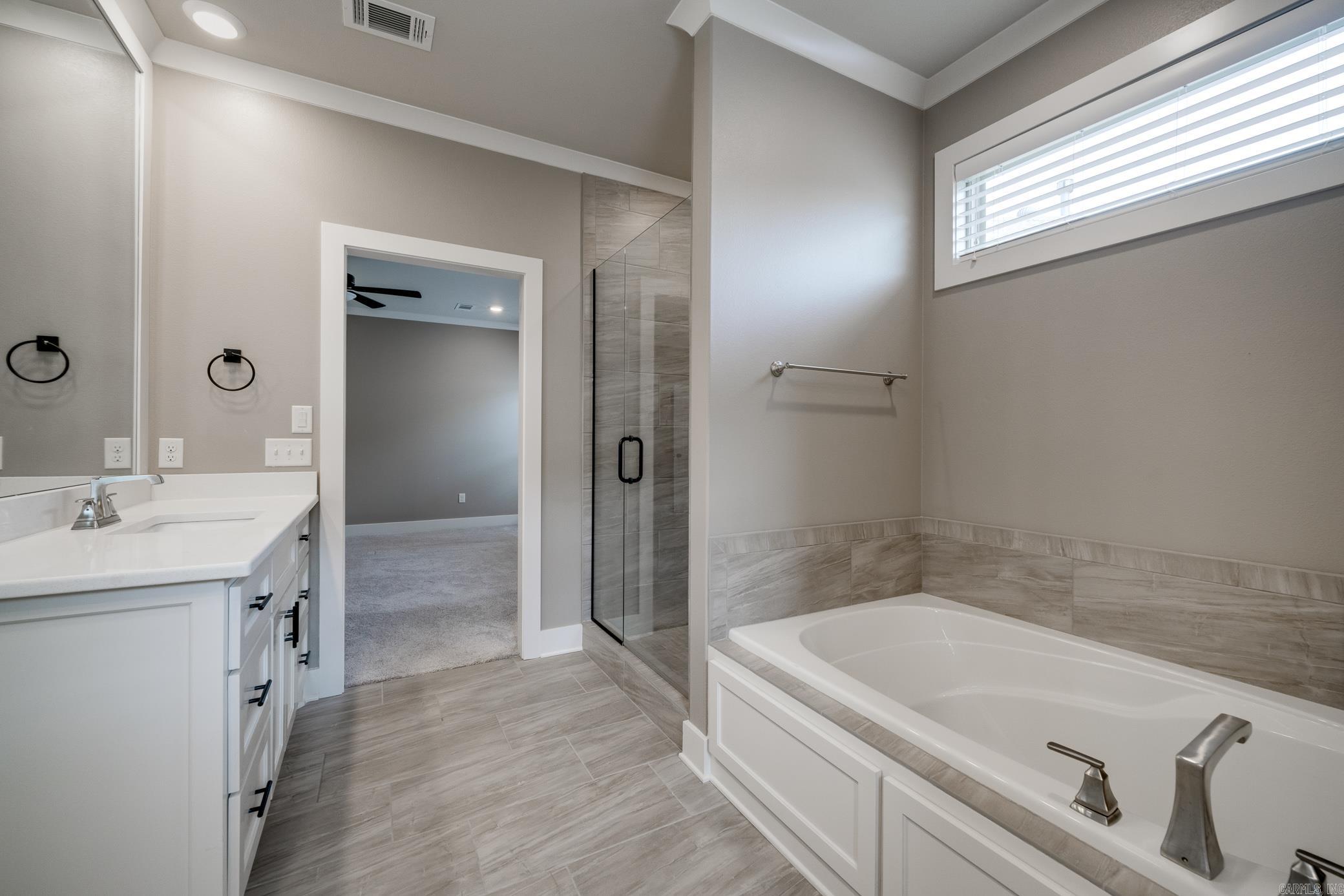 ROBYNMAR - Residential