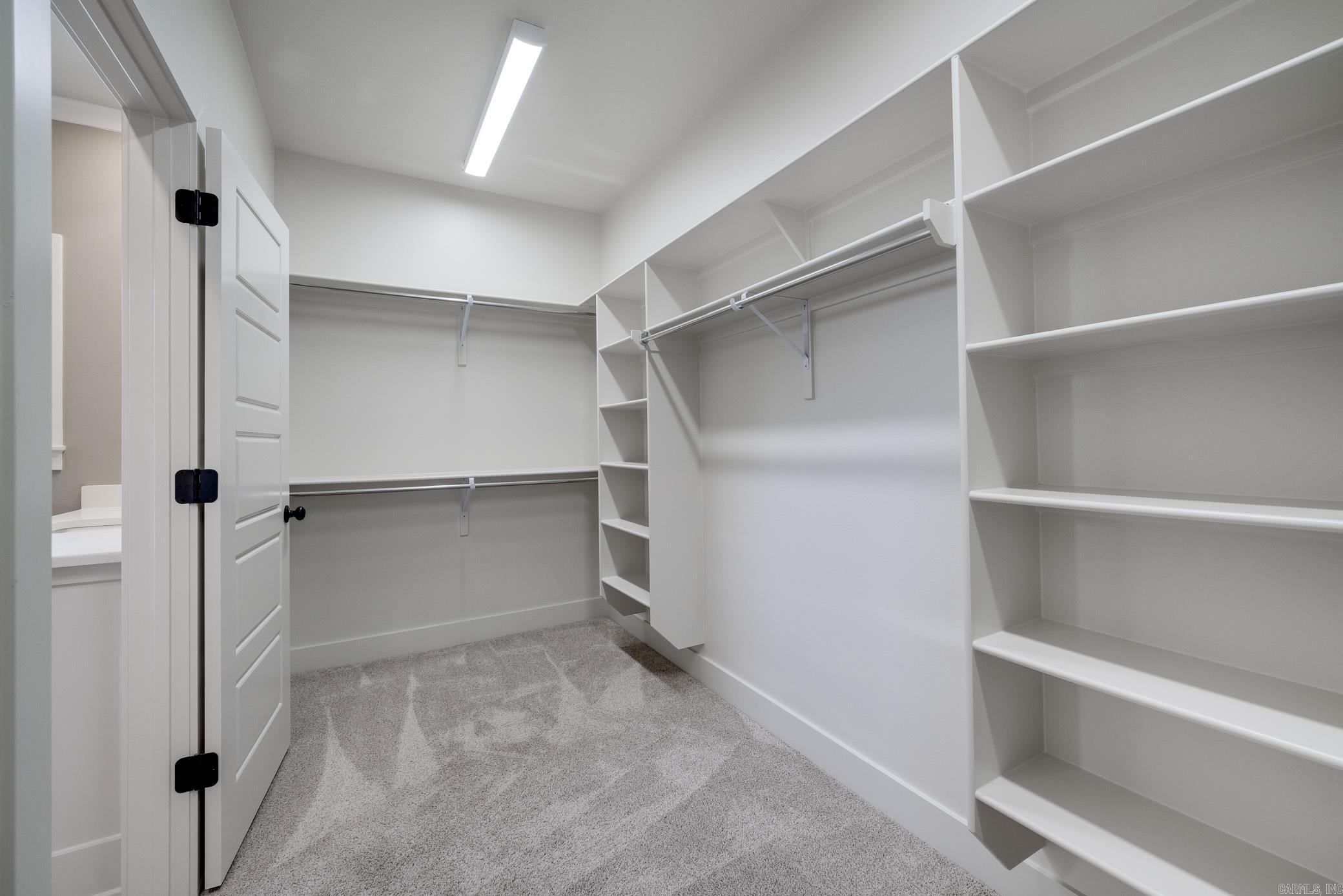 ROBYNMAR - Residential