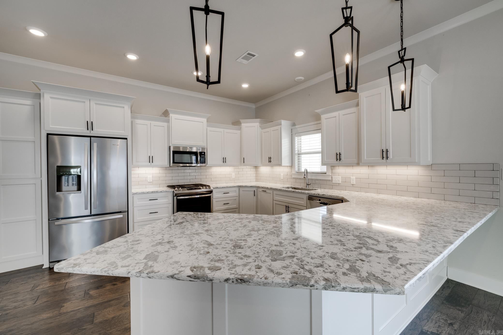 ROBYNMAR - Residential