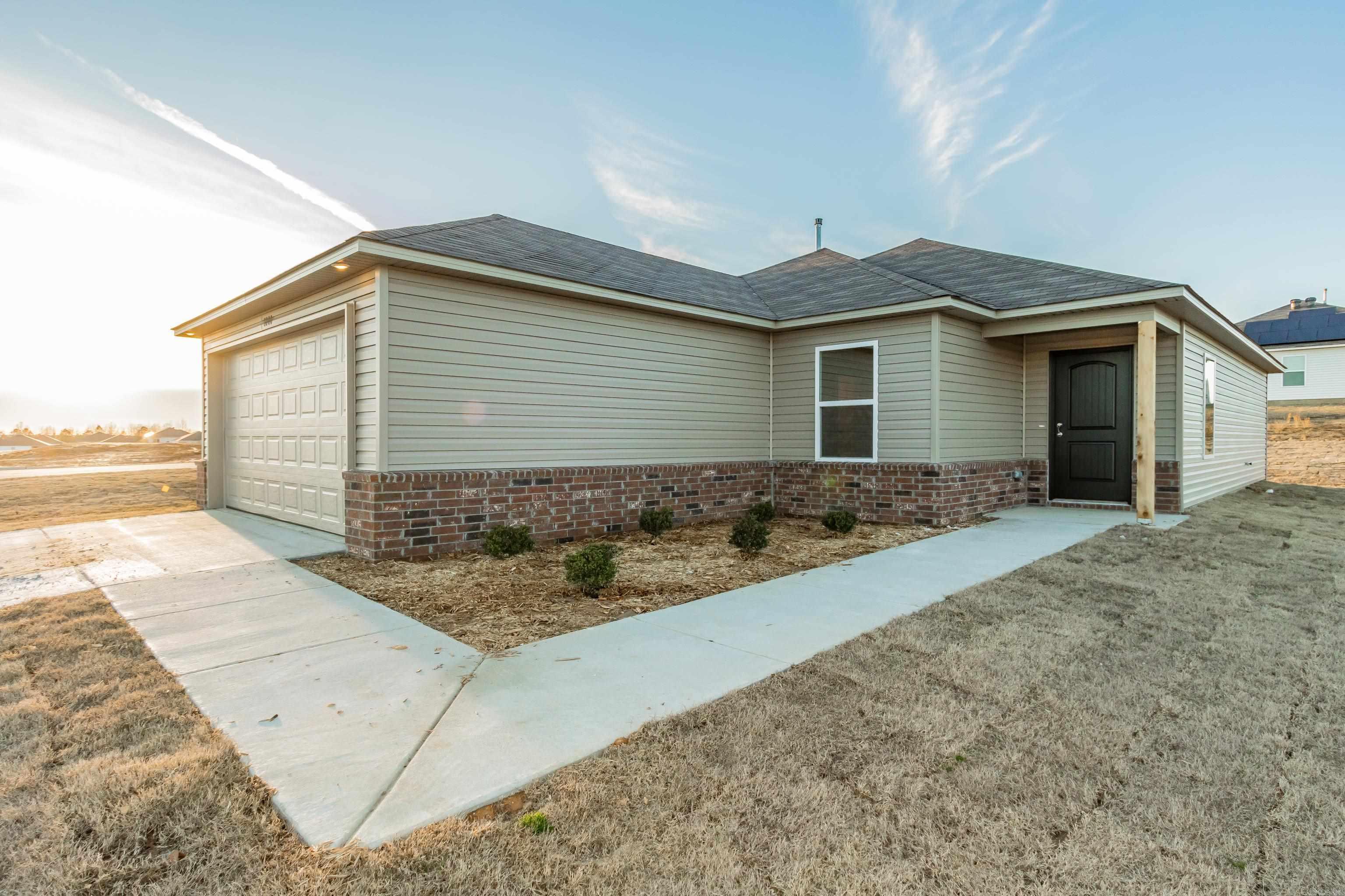 THE MEADOWS - Residential
