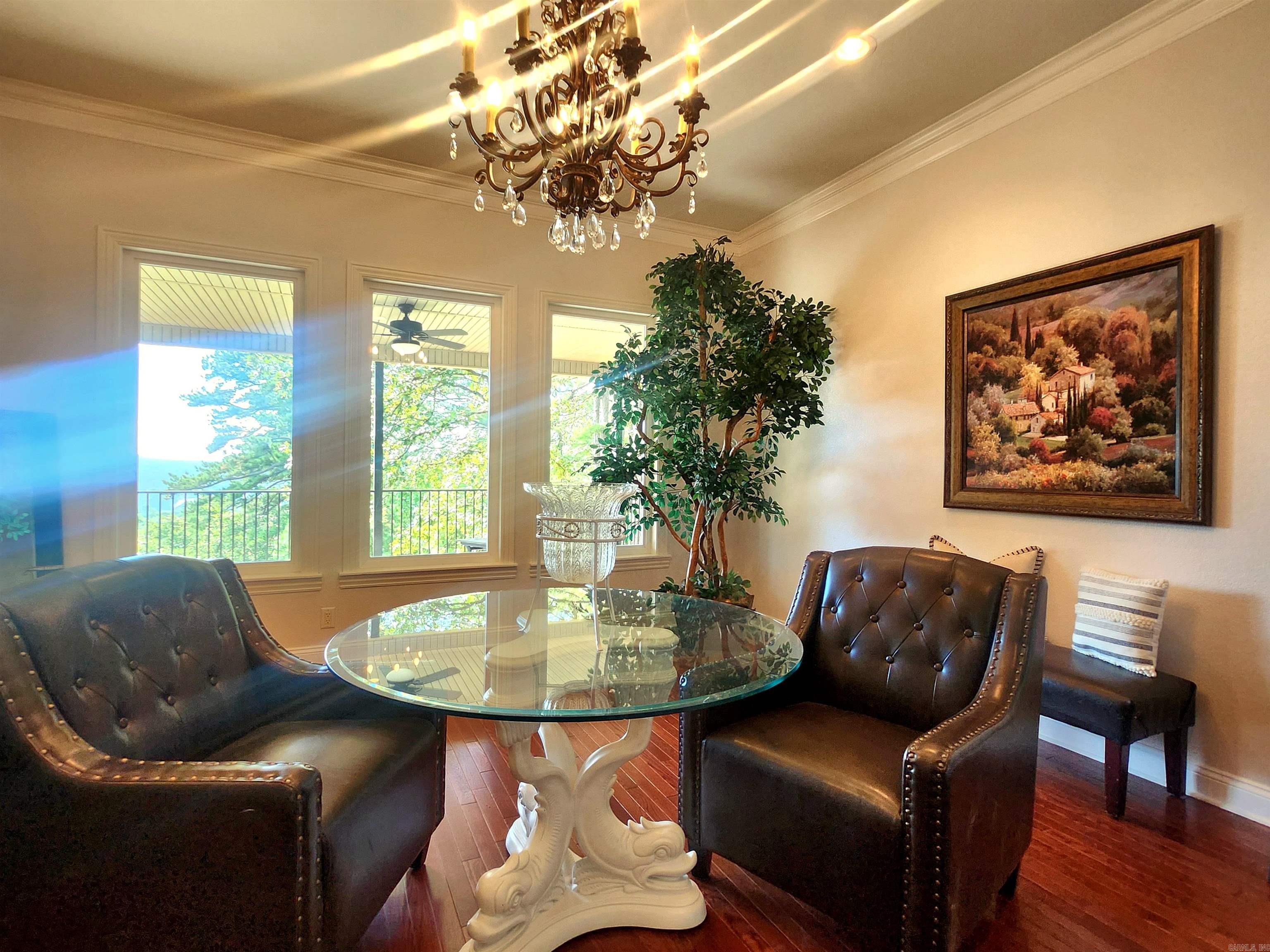 EL PELO - Residential