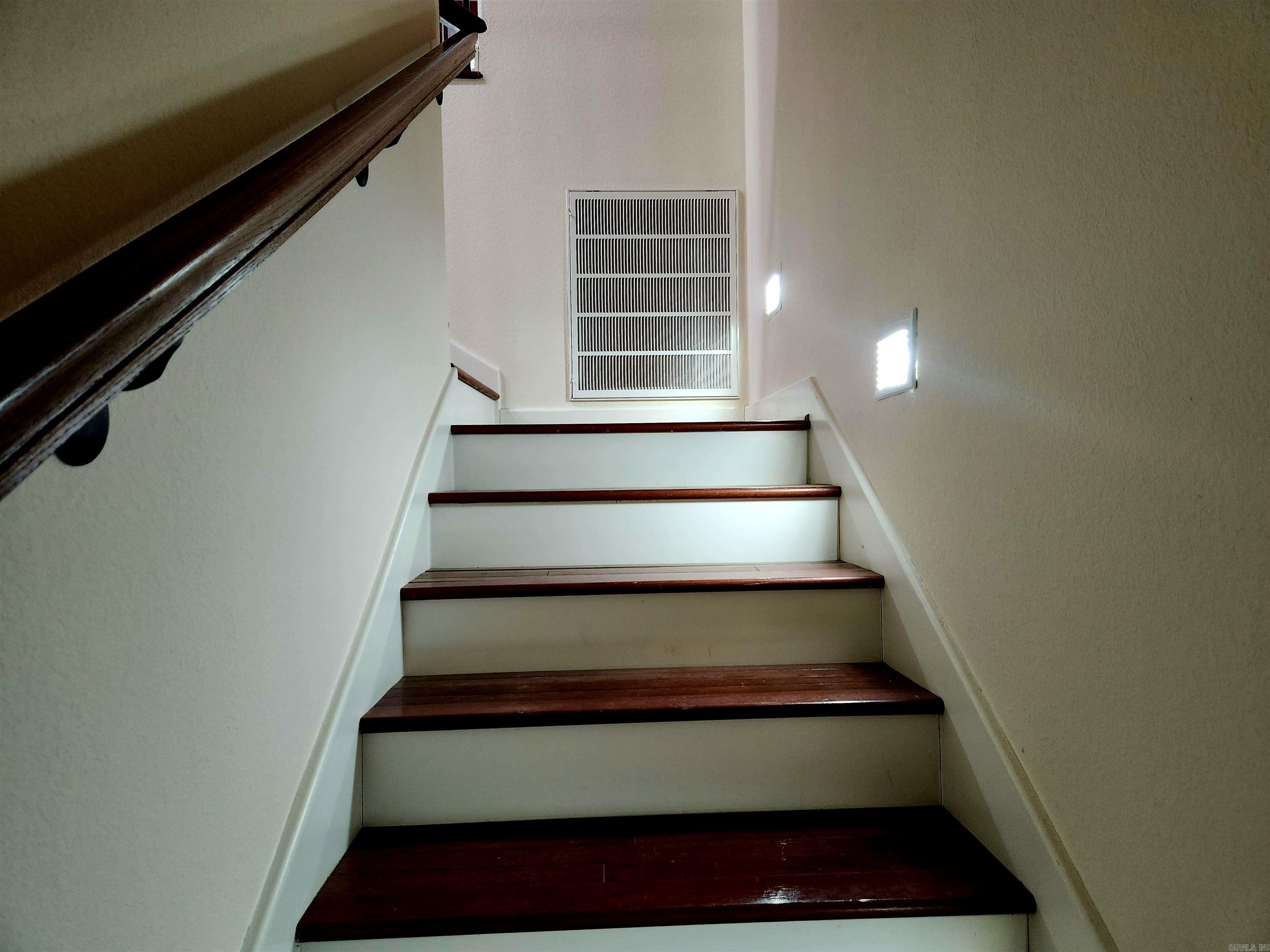 EL PELO - Residential