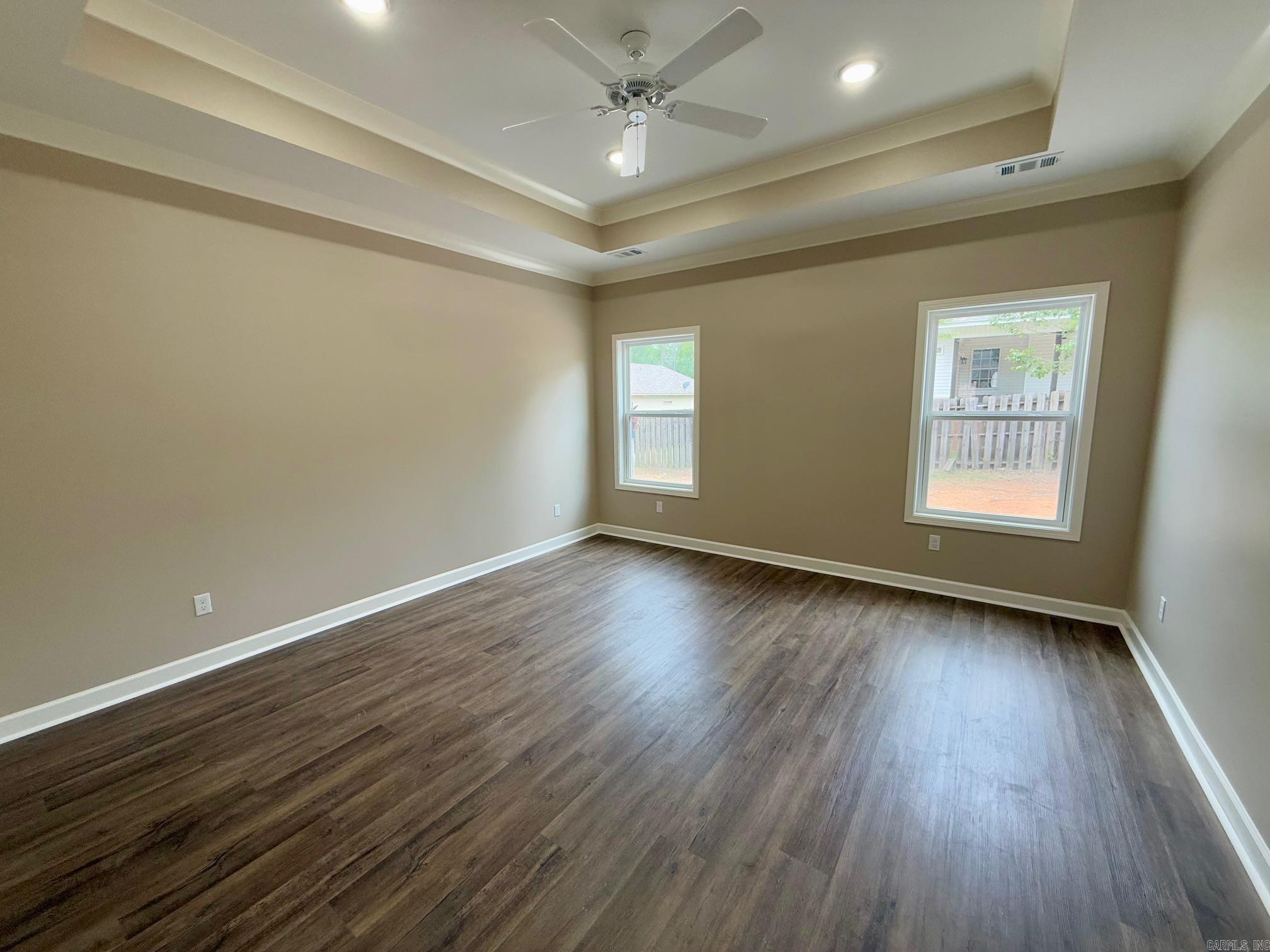 FOX RUN - Residential