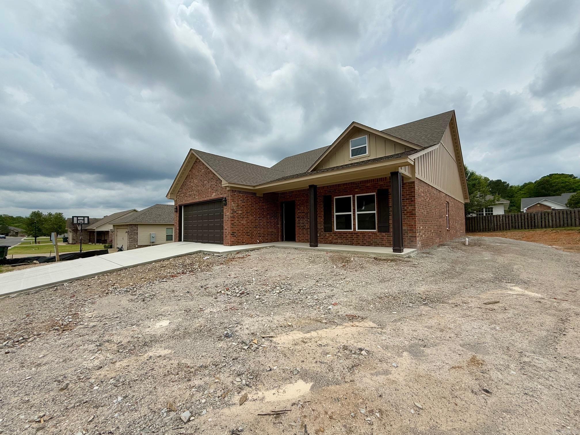FOX RUN - Residential