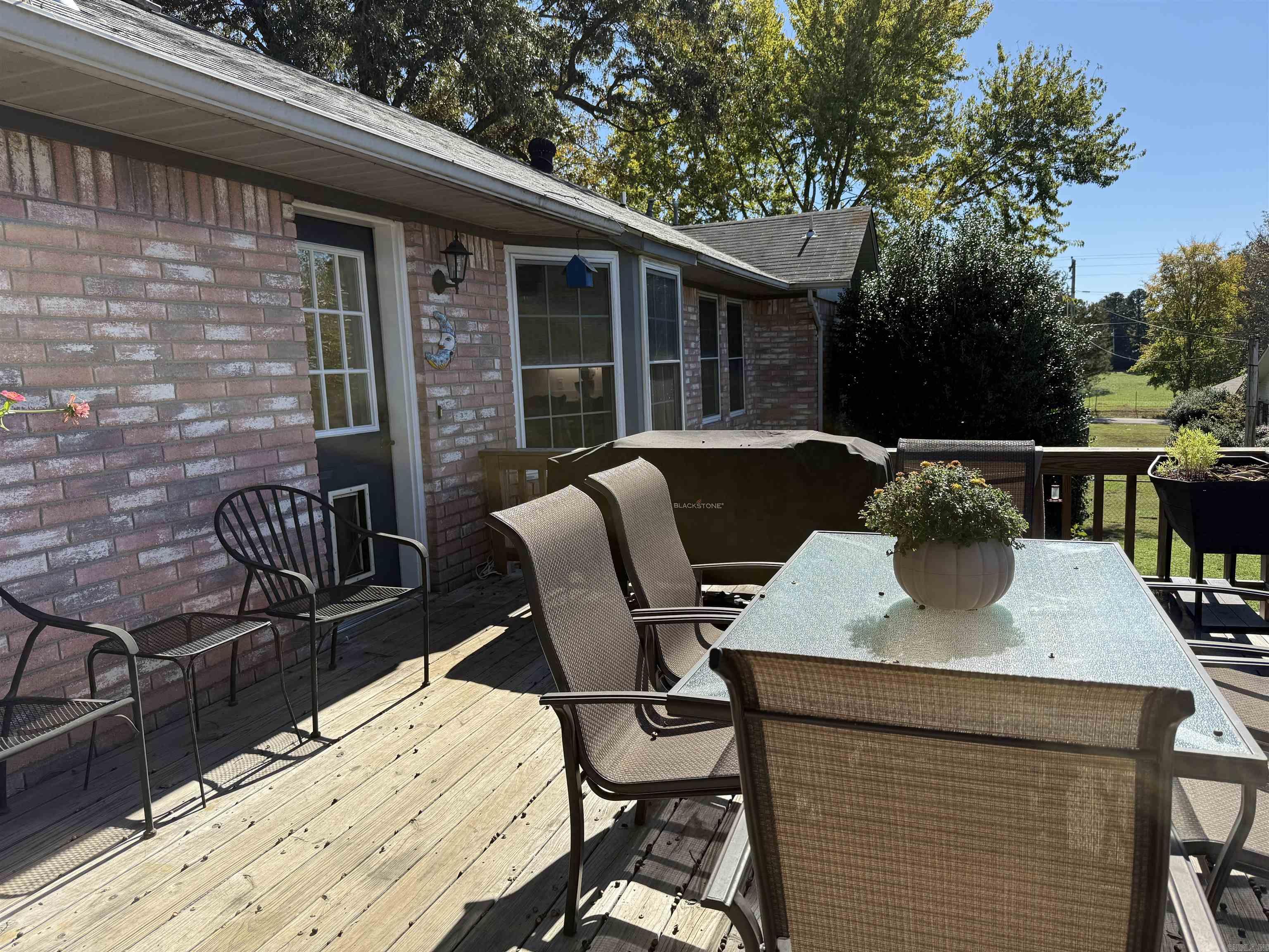 CRESTWOOD - Residential