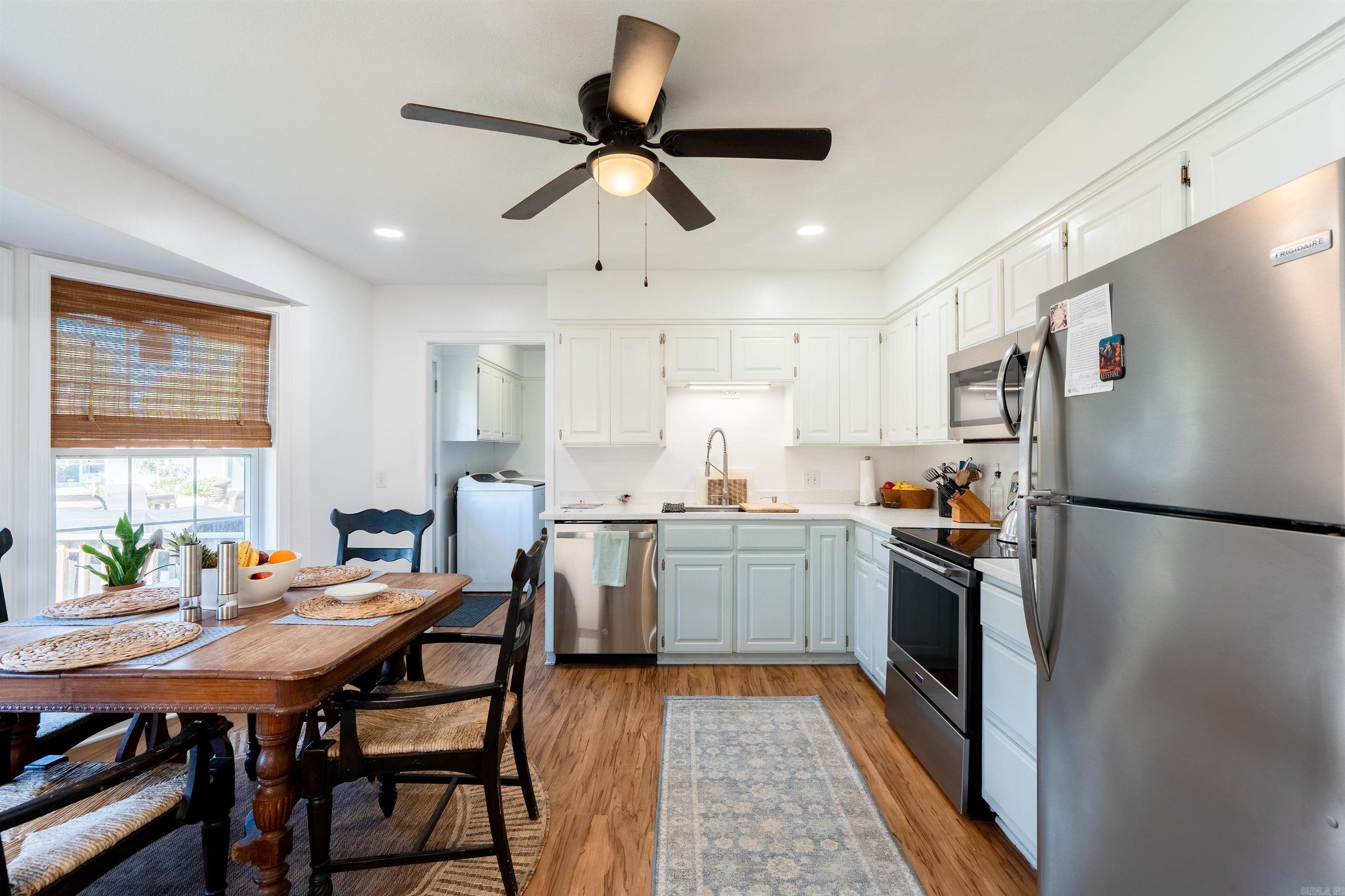 CRESTWOOD - Residential