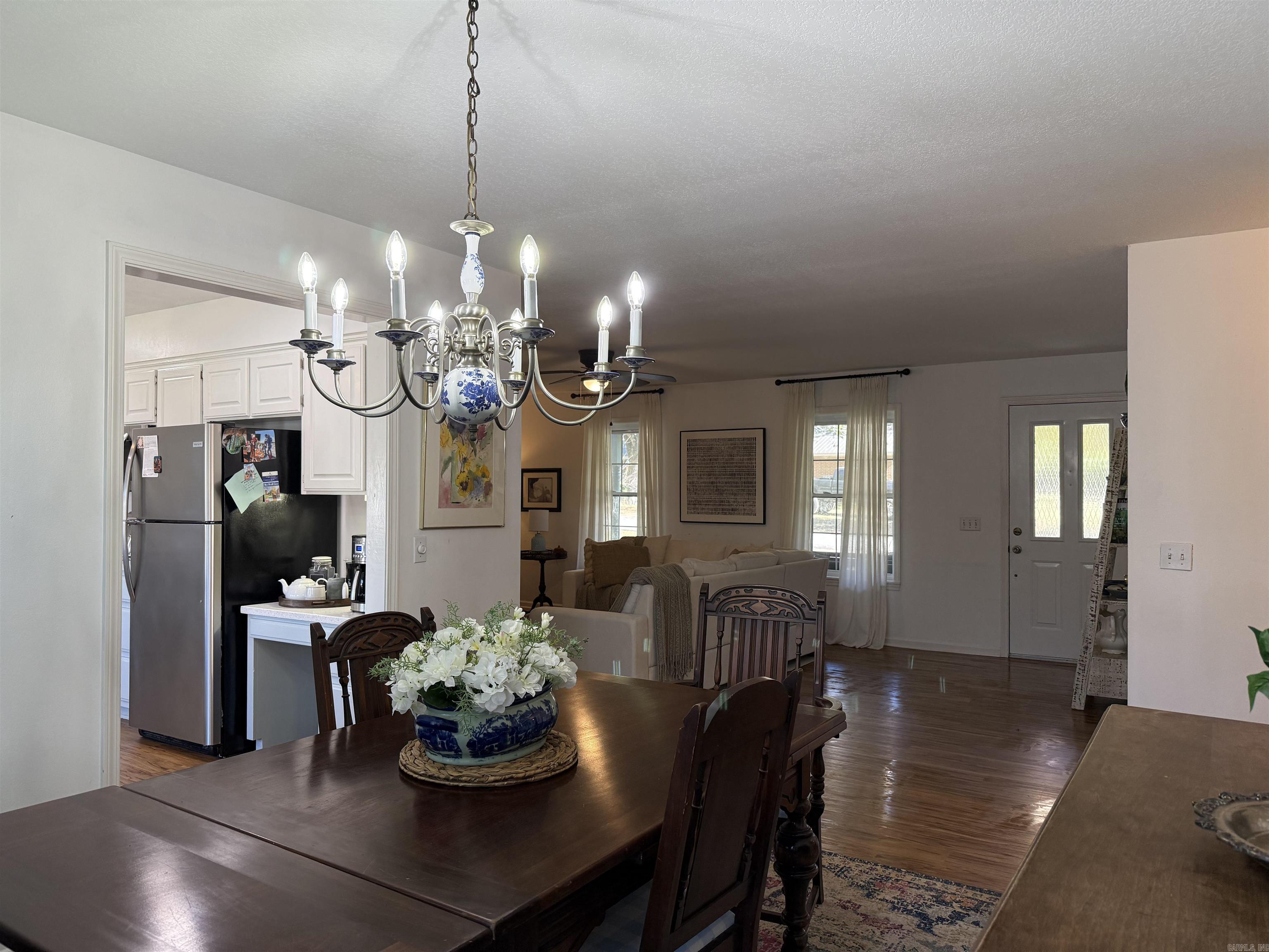 CRESTWOOD - Residential