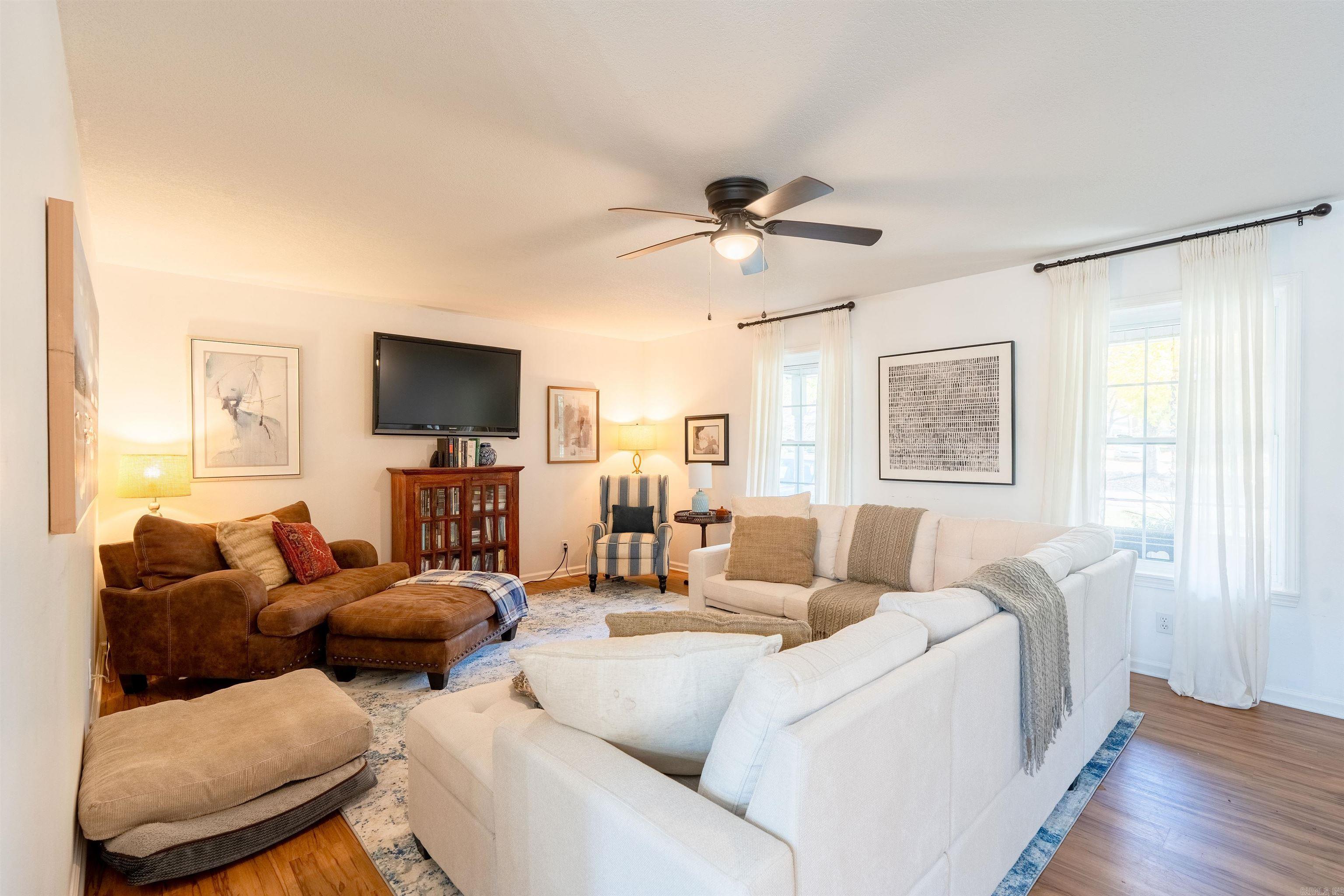 CRESTWOOD - Residential