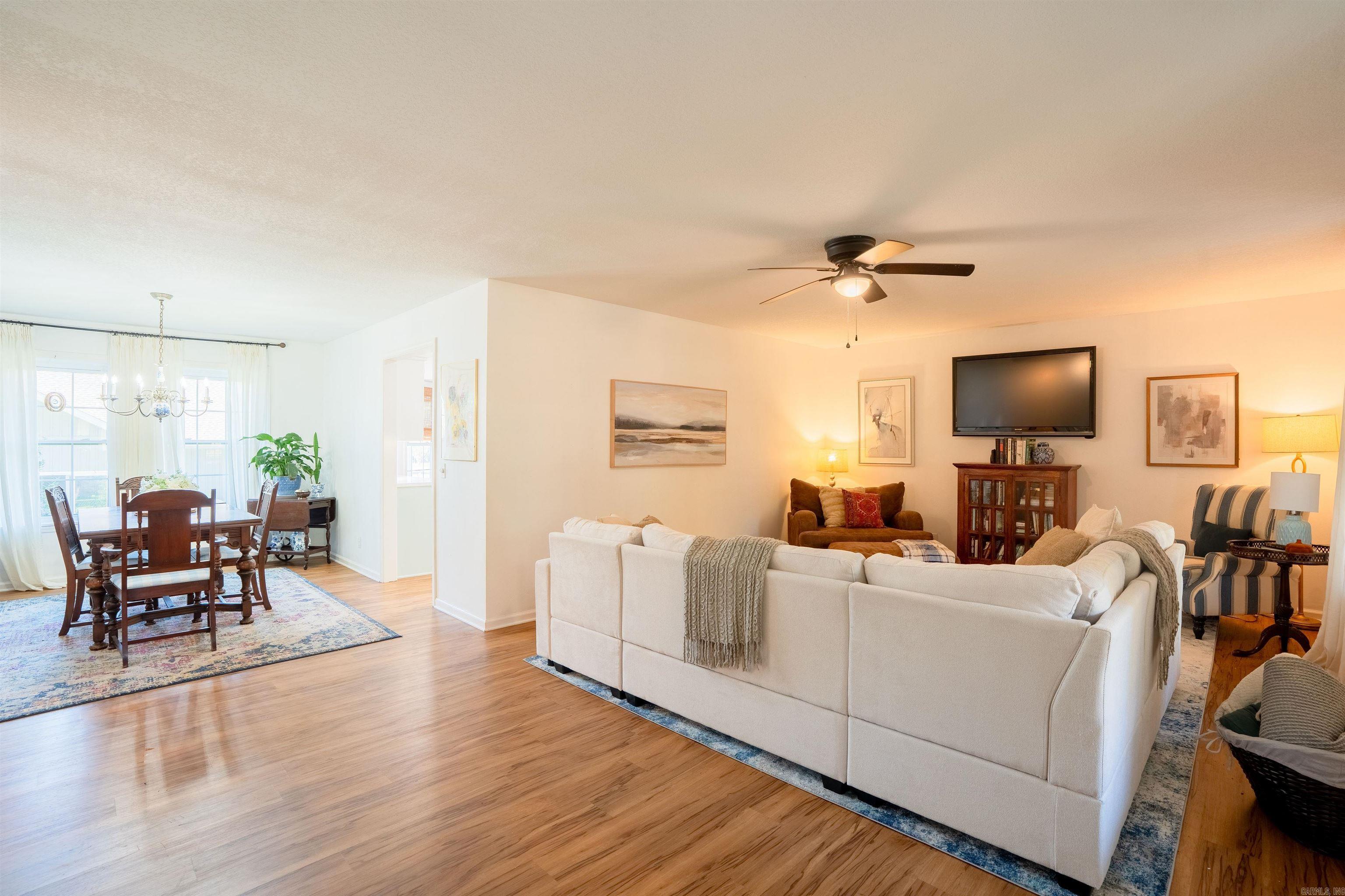 CRESTWOOD - Residential