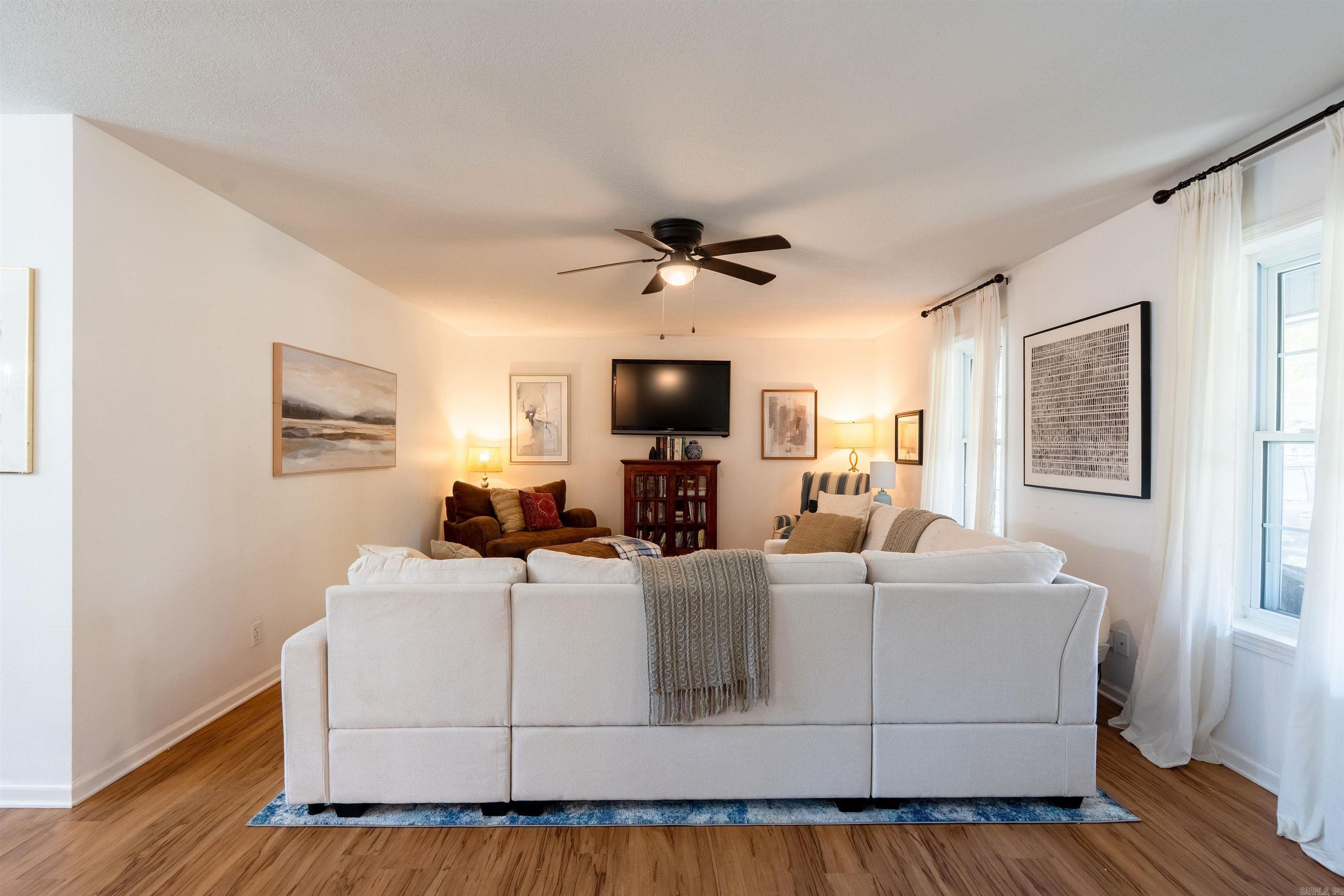 CRESTWOOD - Residential