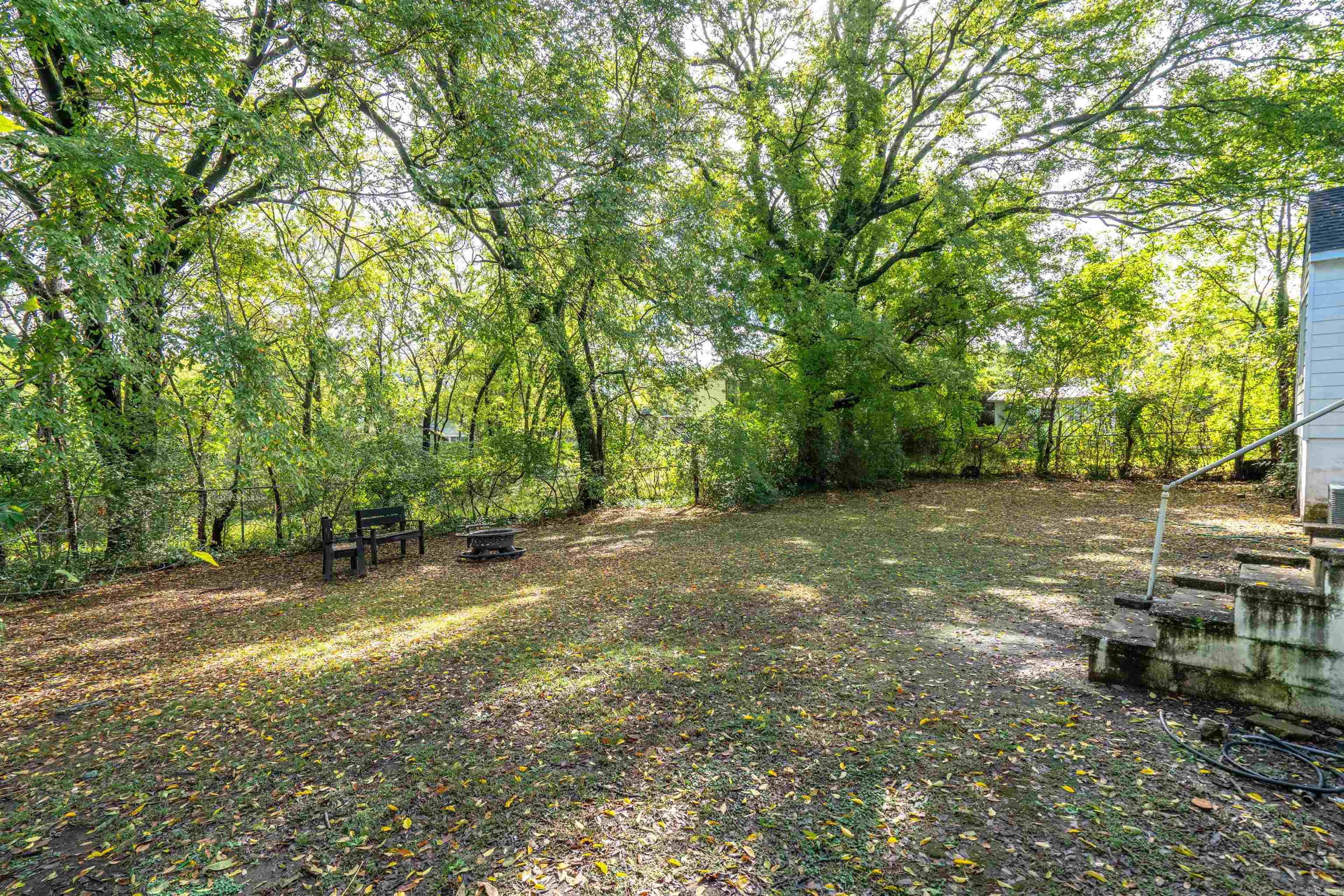 BLACKS SUB - Residential