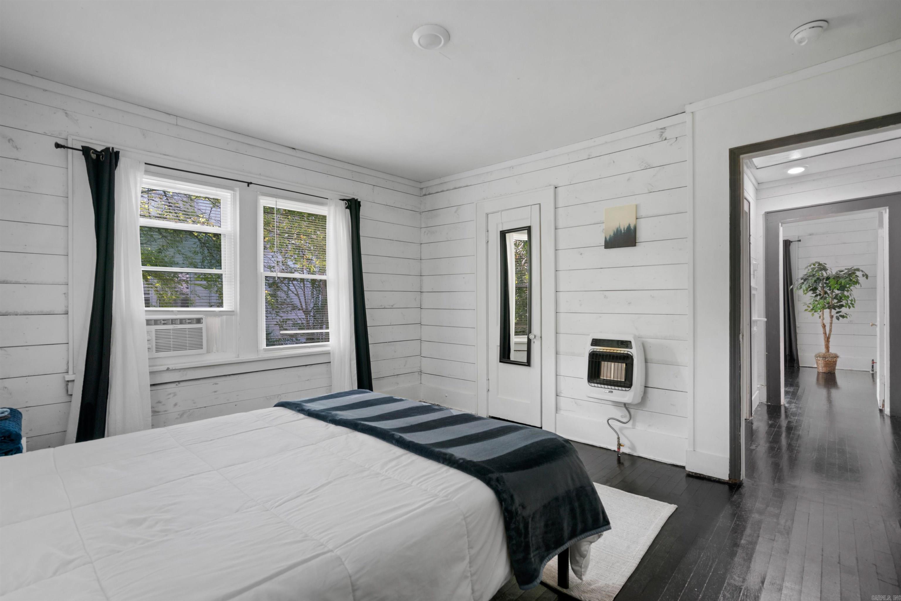 BLACKS SUB - Residential