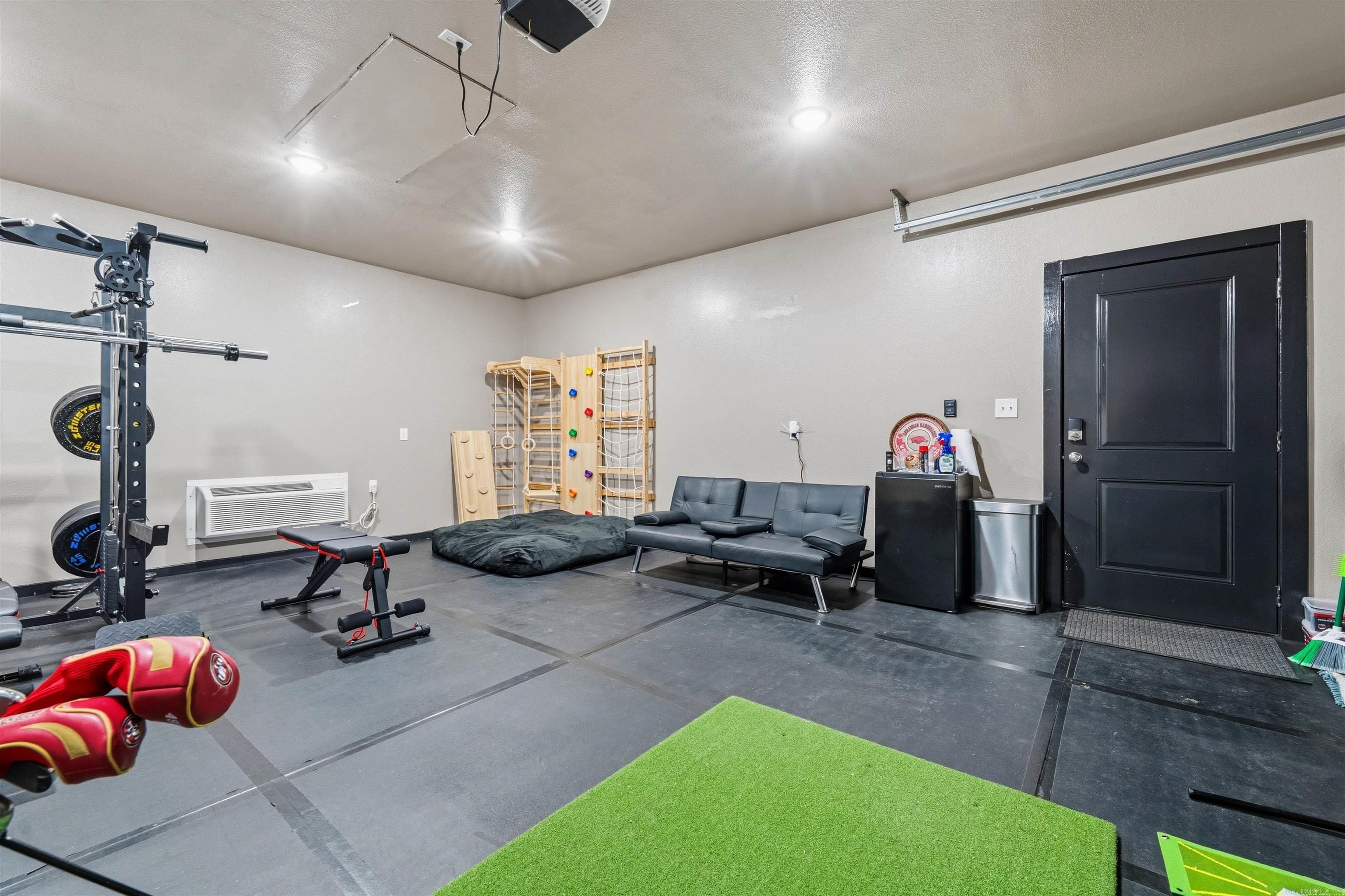 PANTHER MOUNTAIN ESTATES - Residential