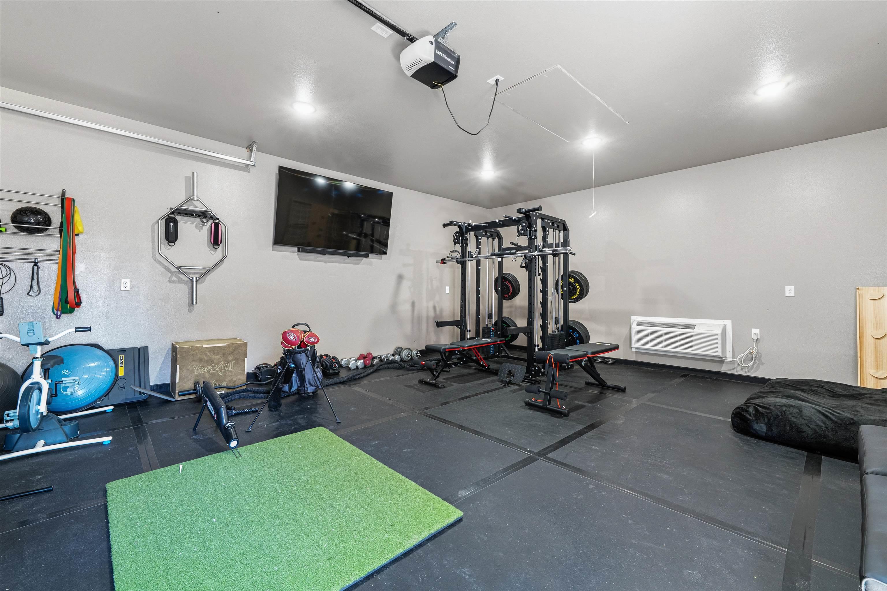 PANTHER MOUNTAIN ESTATES - Residential