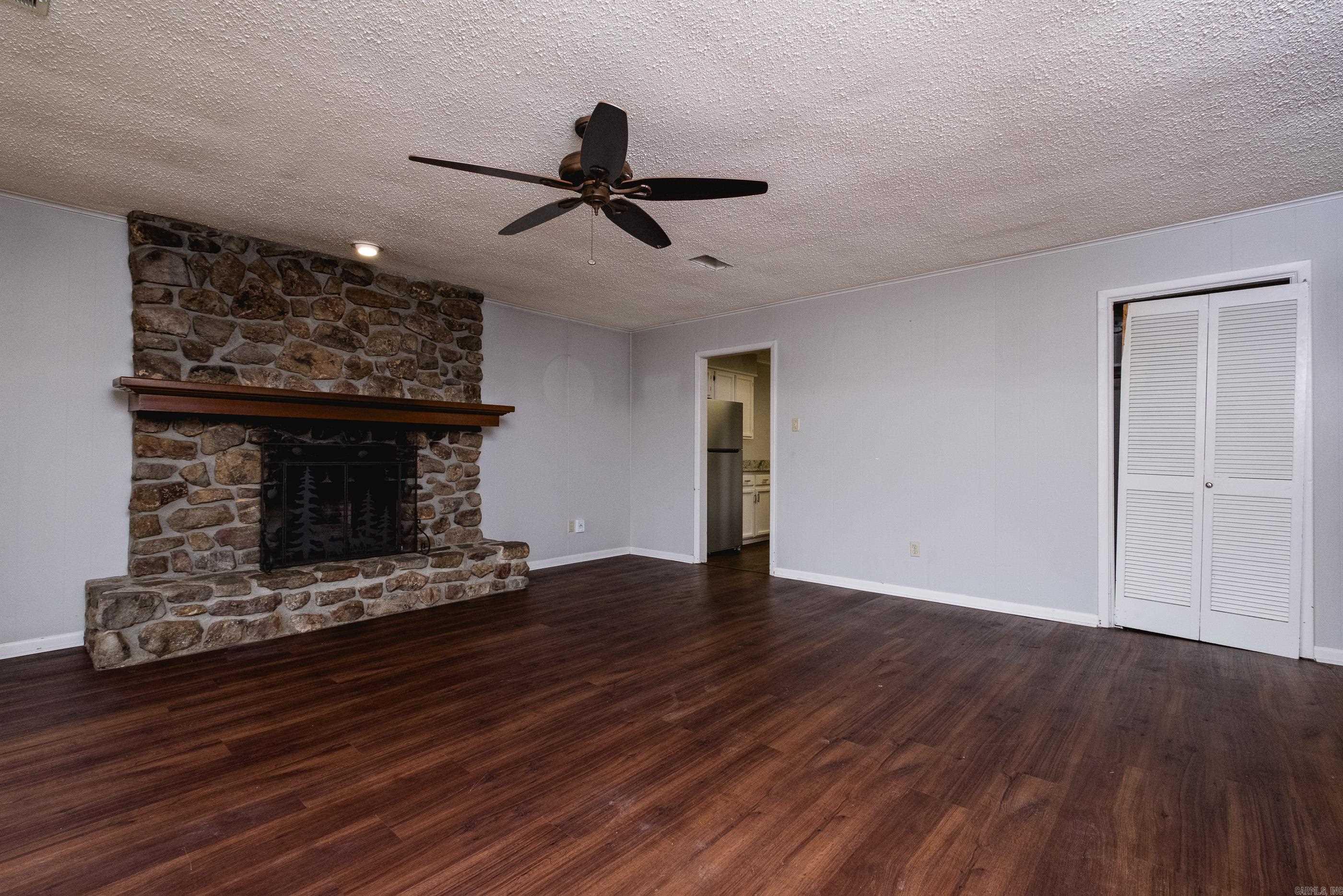 Pleasant Tree IV - Residential