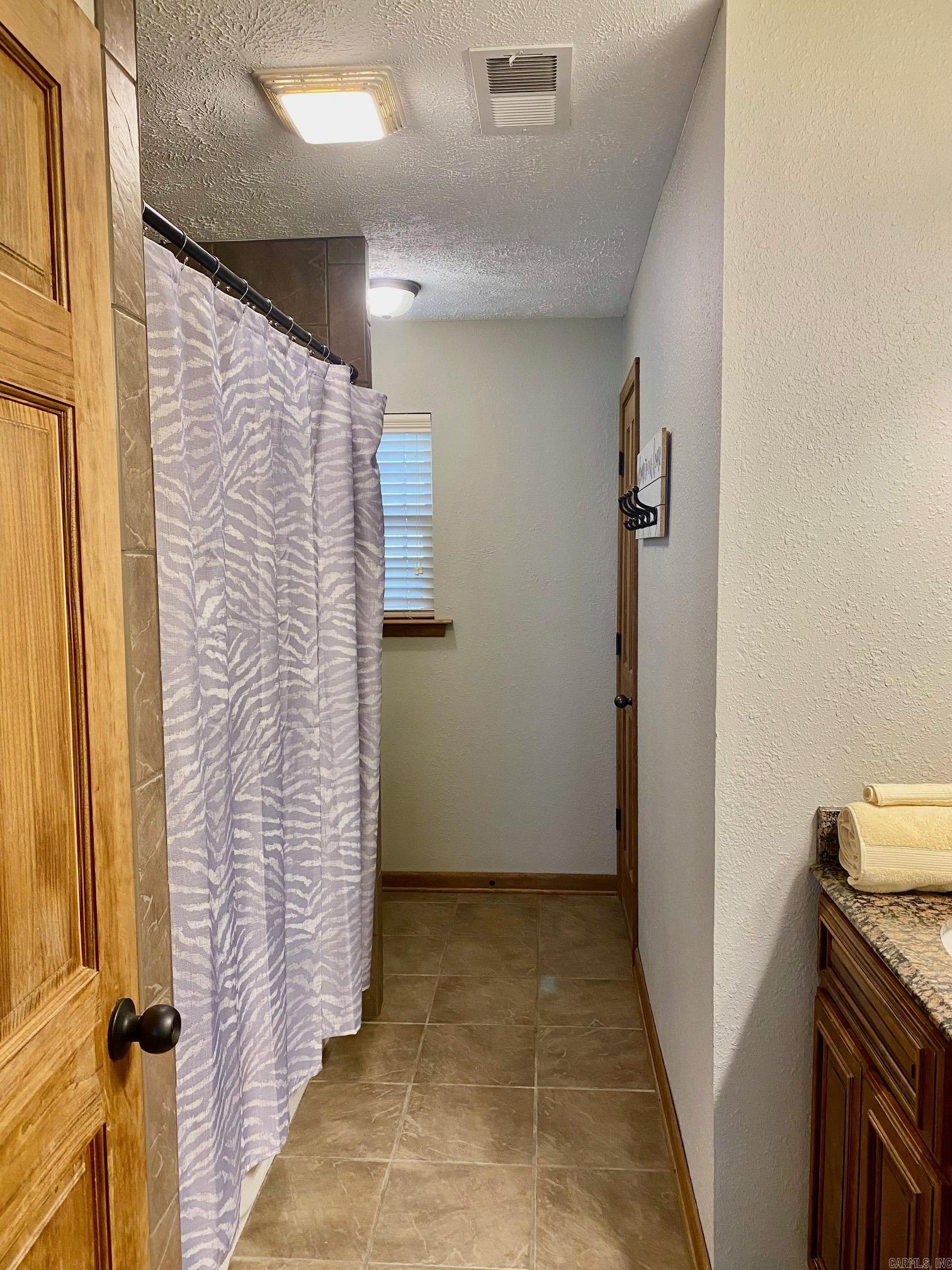 SWINGING BRIDGE VILLAGE - Residential