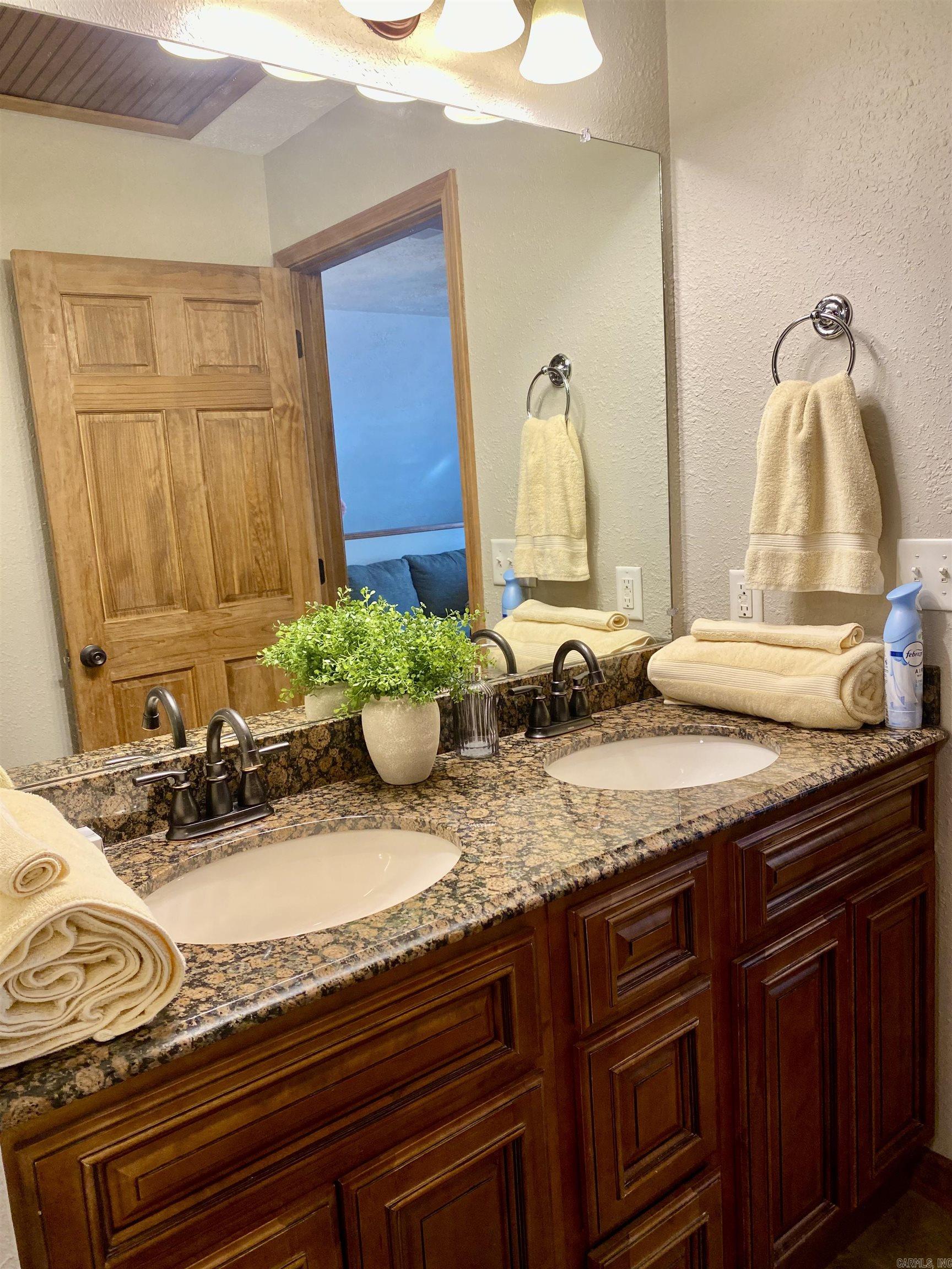 SWINGING BRIDGE VILLAGE - Residential