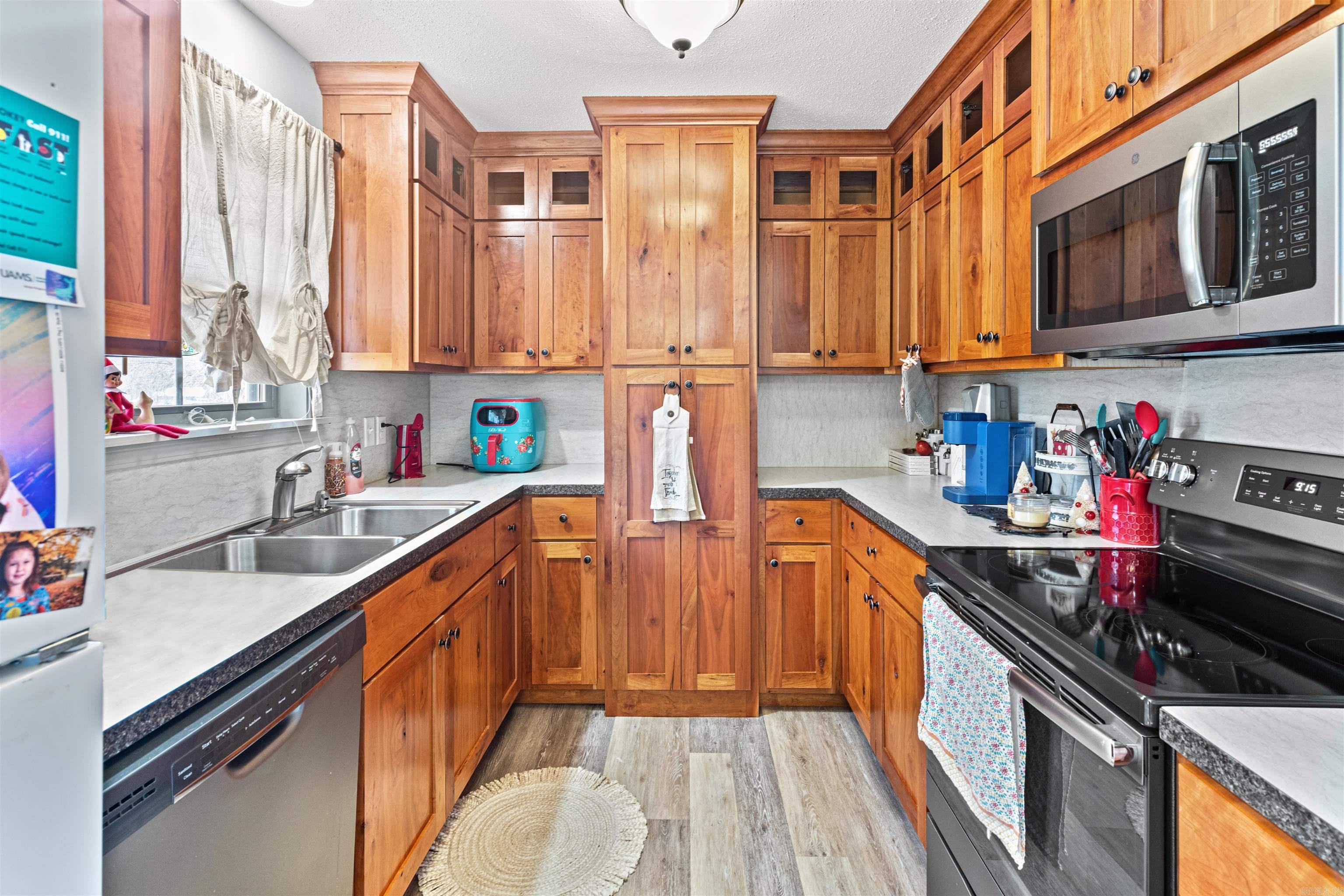 Golden Acres - Residential