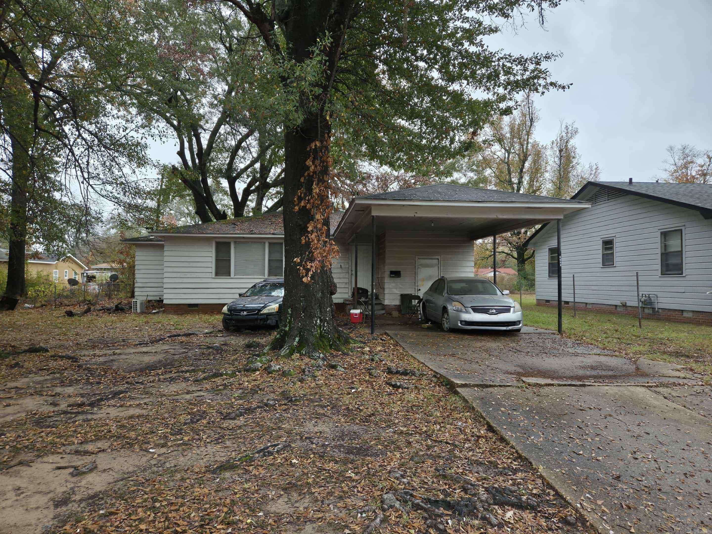 SHADY GROVE - Residential