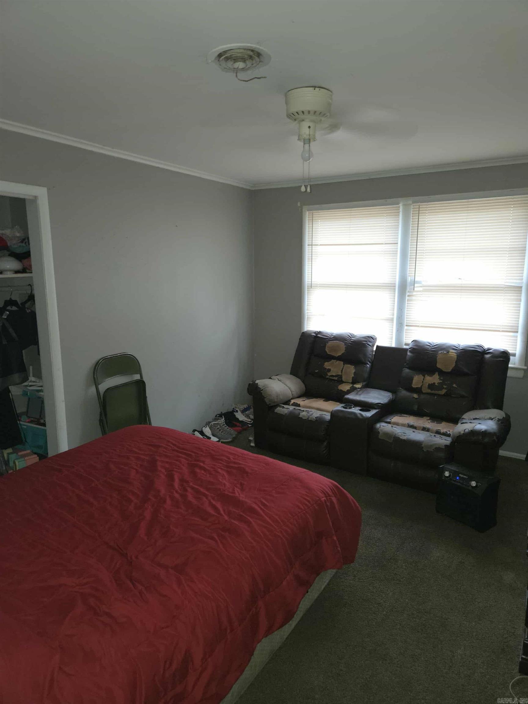 SHADY GROVE - Residential