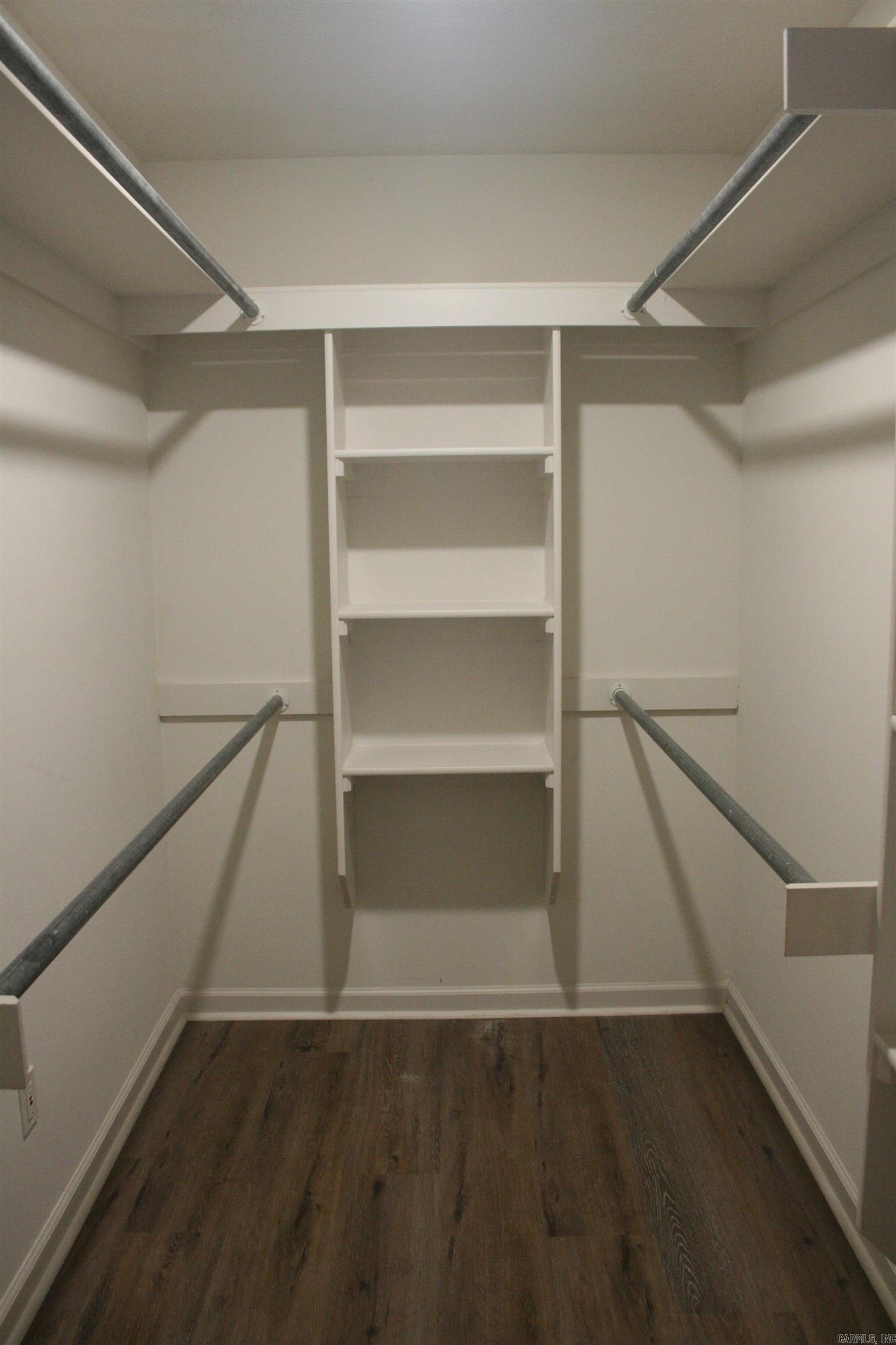 MEADOWLAKE - Residential