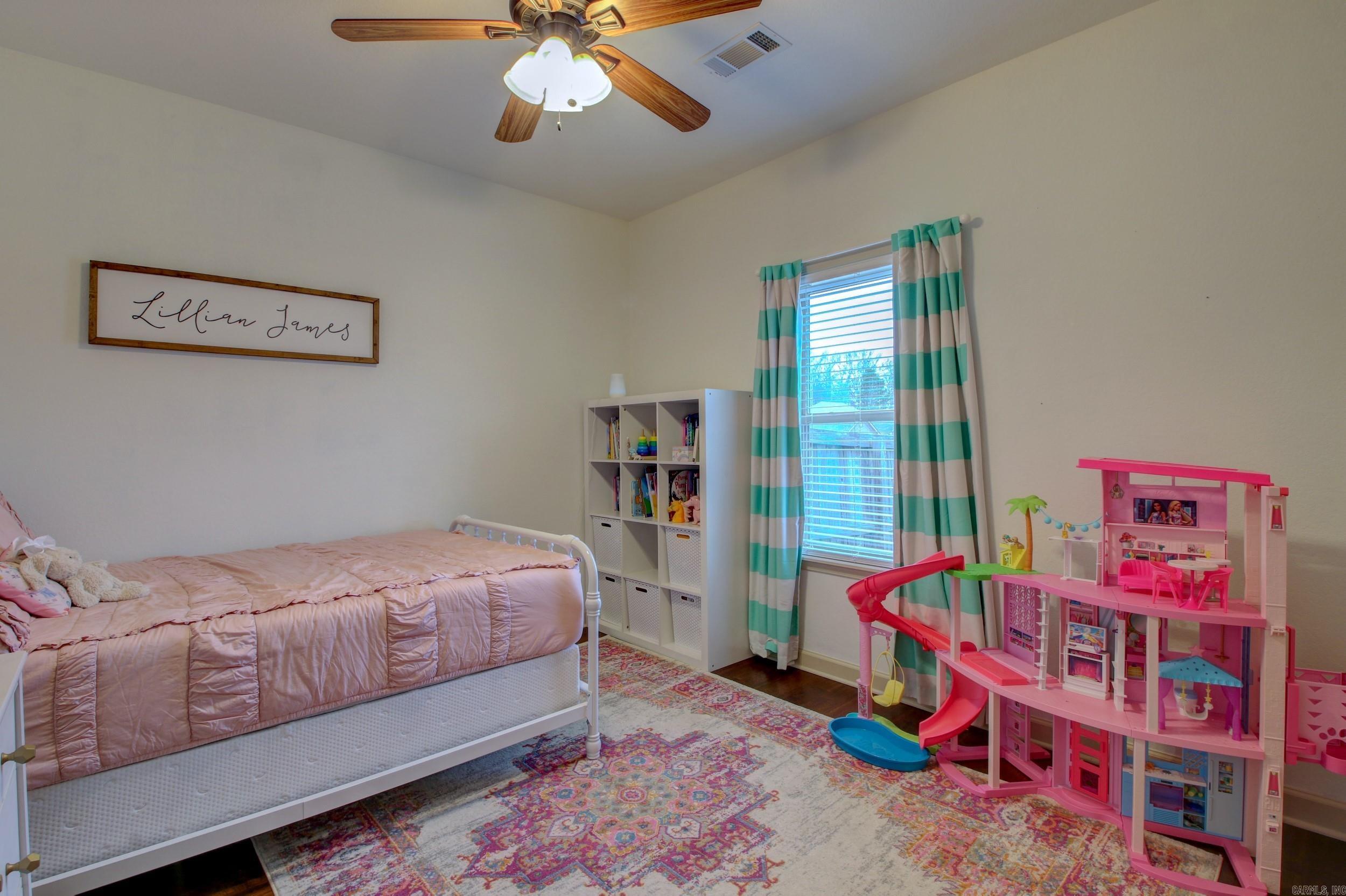 SHADOW CREEK - Residential