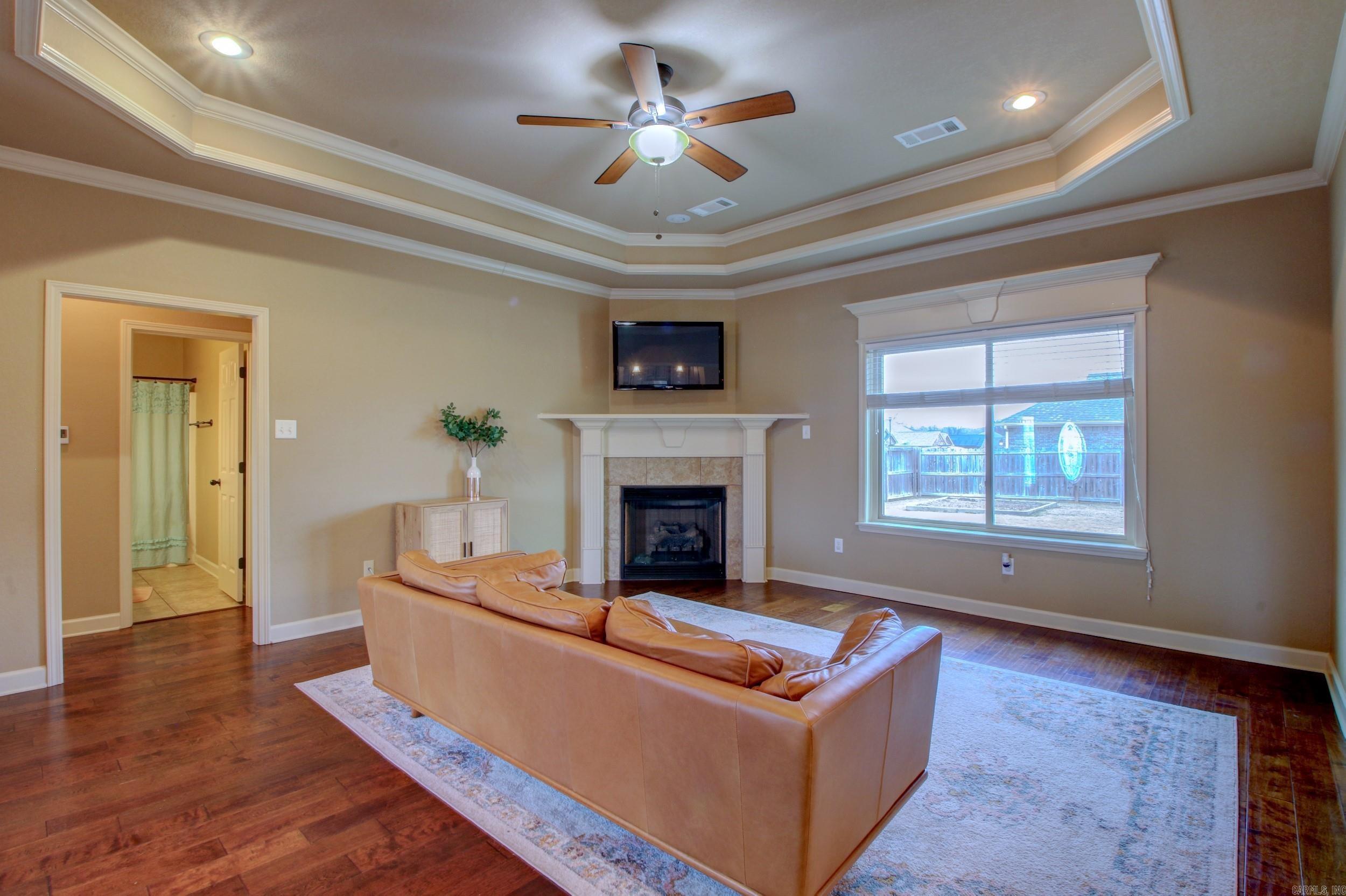 SHADOW CREEK - Residential