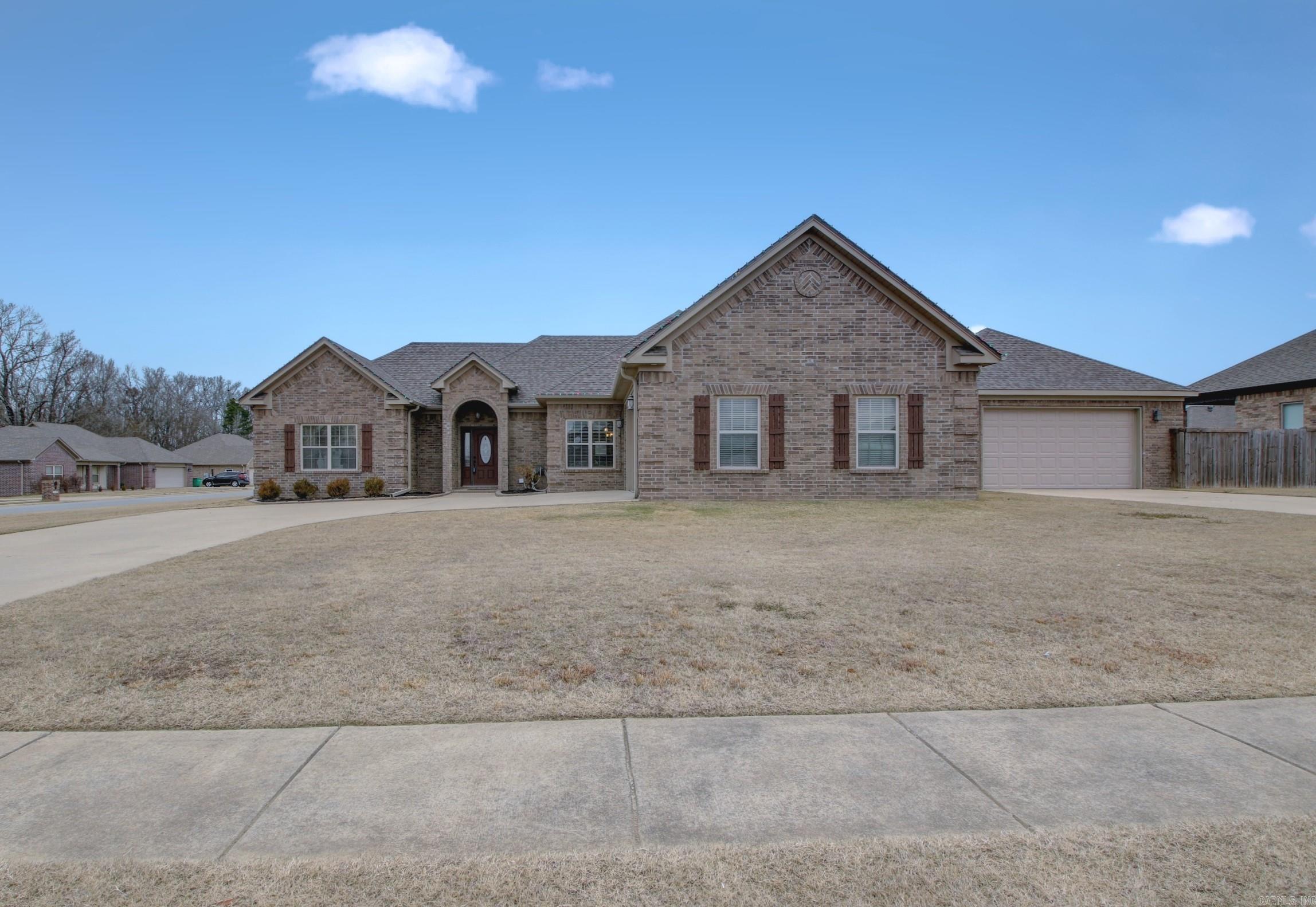 SHADOW CREEK - Residential