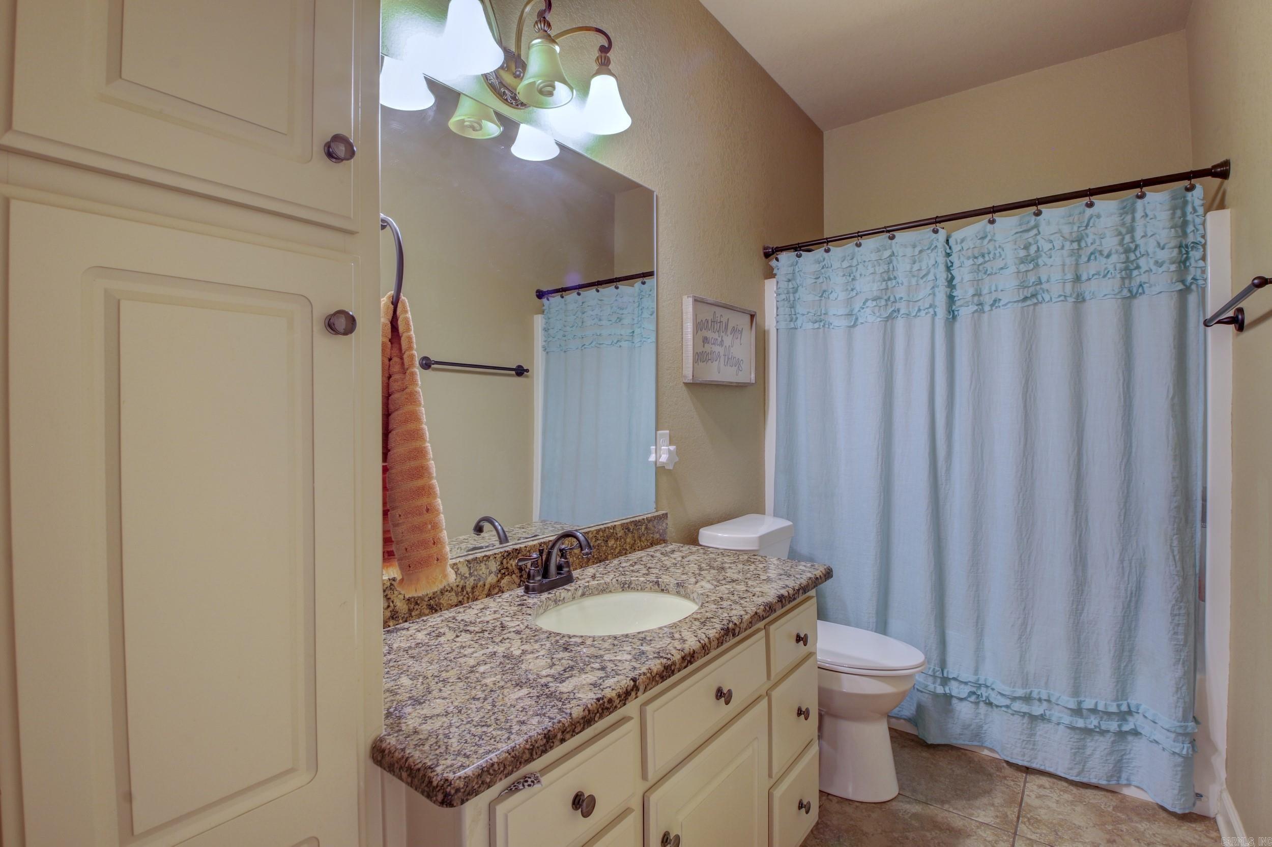 SHADOW CREEK - Residential