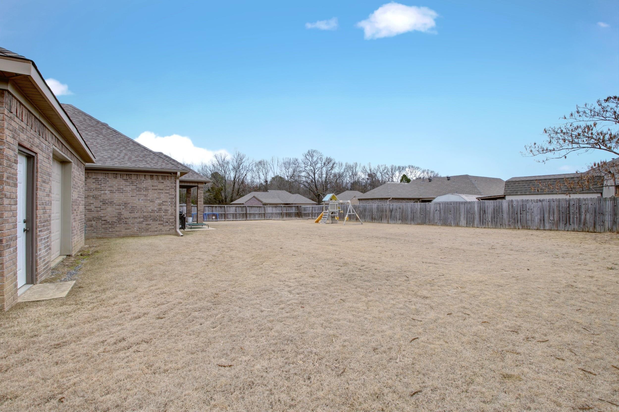 SHADOW CREEK - Residential