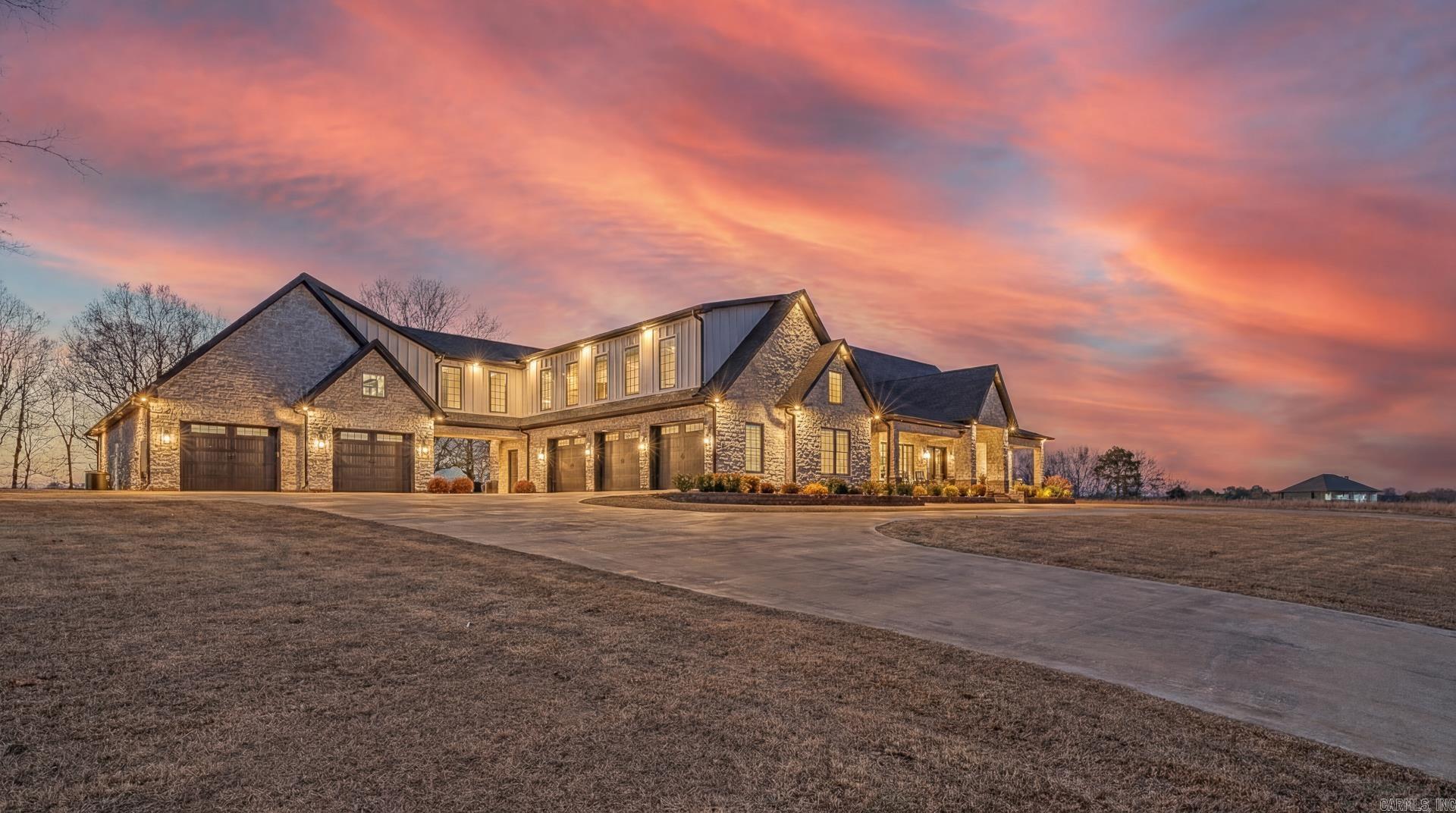THE WOODLANDS AT TERRA HILLS - Residential