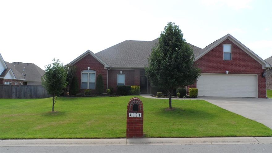 Bryant Schools!!  Tastefully  remodeled home in the coveted Hurricane Meadows Subdivision. Perfect location!!  2592 sqft.  4 BR/2BA, Bonus room, formal dining, eat in kitchen, Very spacious living room.  Home has new paint, carpet, new stainless appliances, beautiful new granite in the kitchen and Master bath. Several other new additions here.  This home is clean, gorgeous and move in ready. No stone was left unturned and priced to sell.  Make an offer today and get ready for the up coming school year.