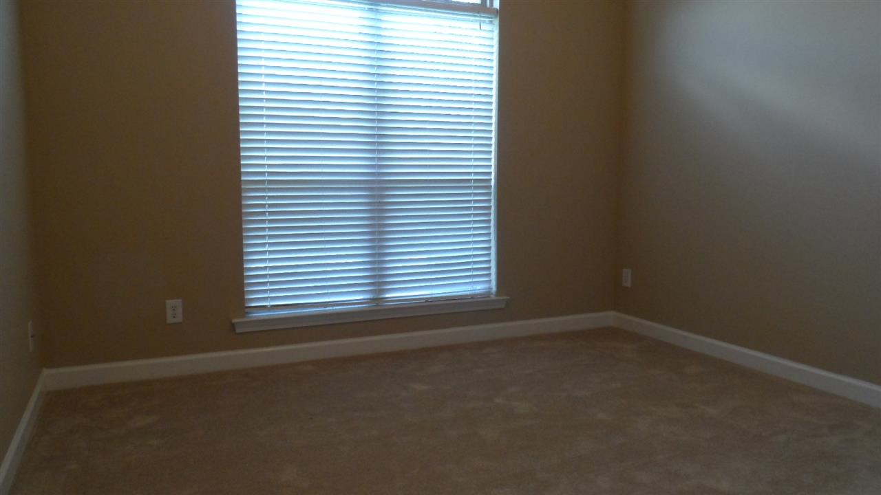 HURRICANE MEADOWS - Residential