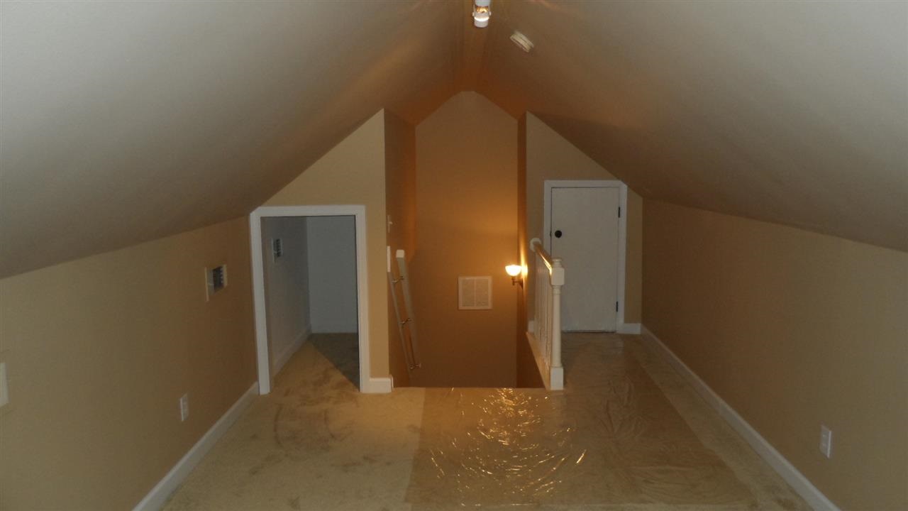 HURRICANE MEADOWS - Residential