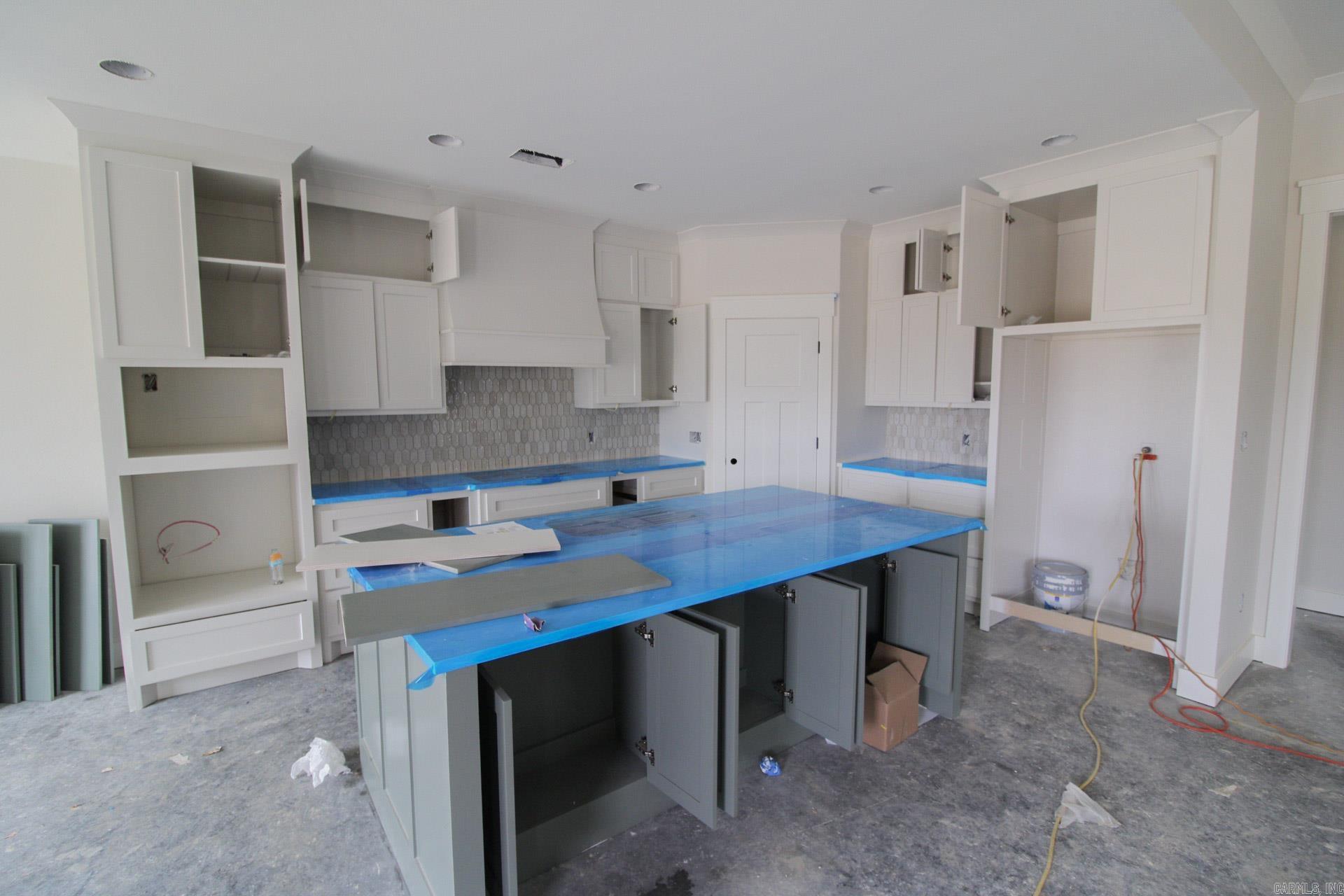 RIDGE VIEW - Residential