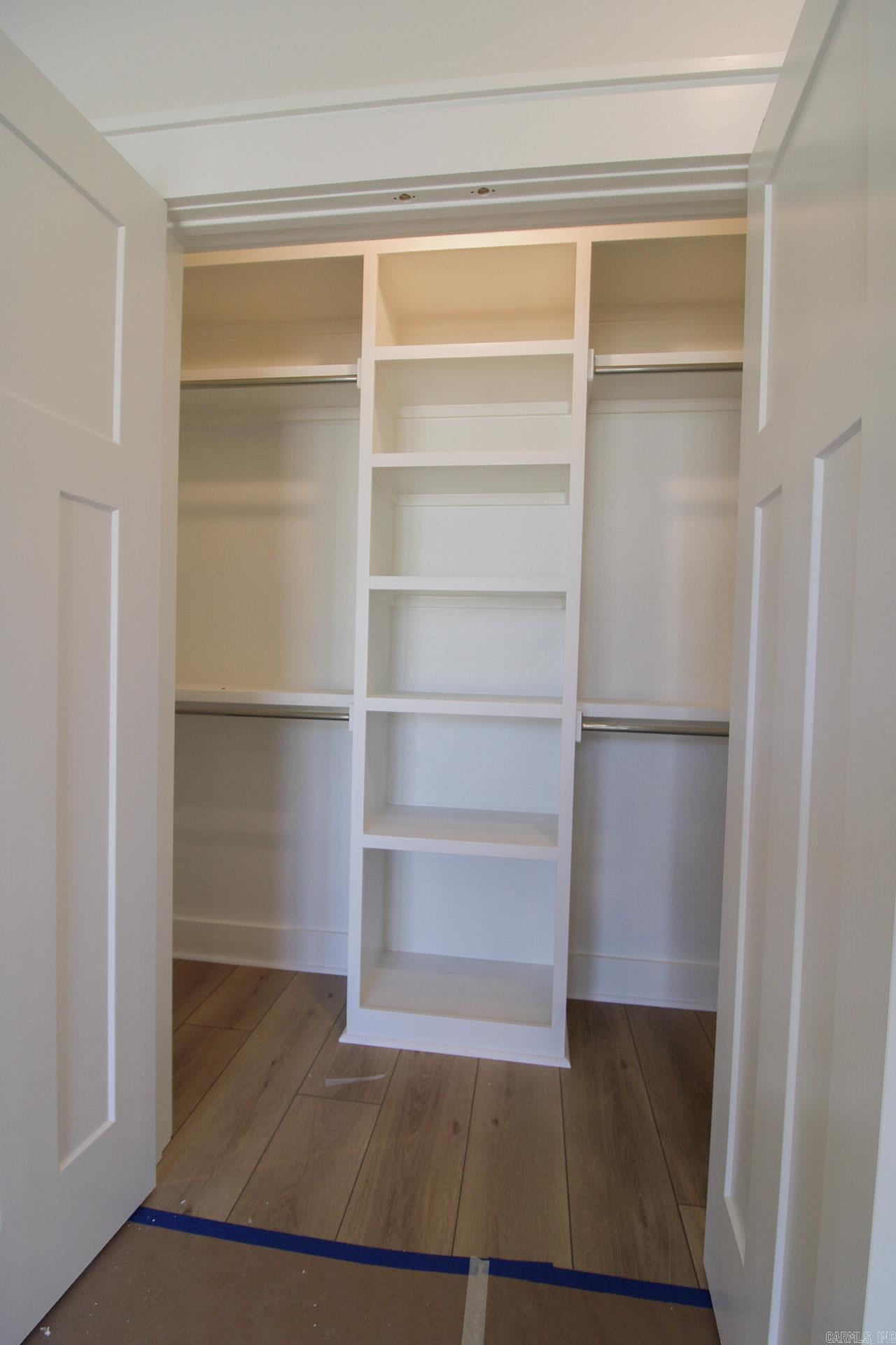 RIDGE VIEW - Residential