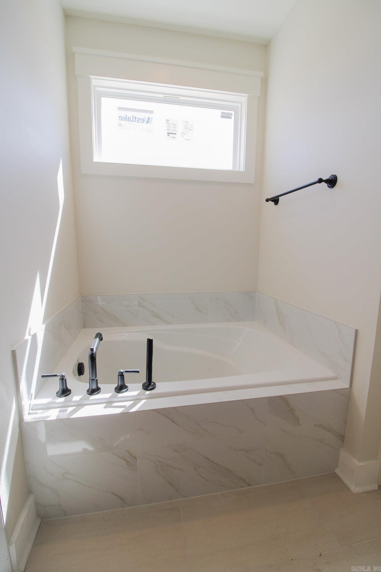 RIDGE VIEW - Residential