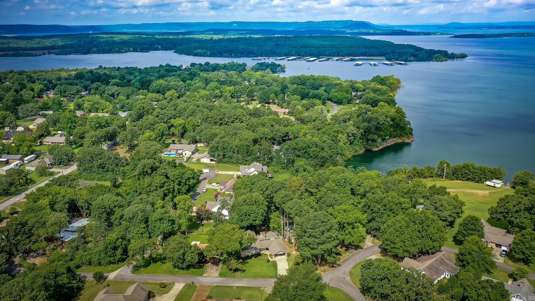 NAPLE HEIGHTS - Residential