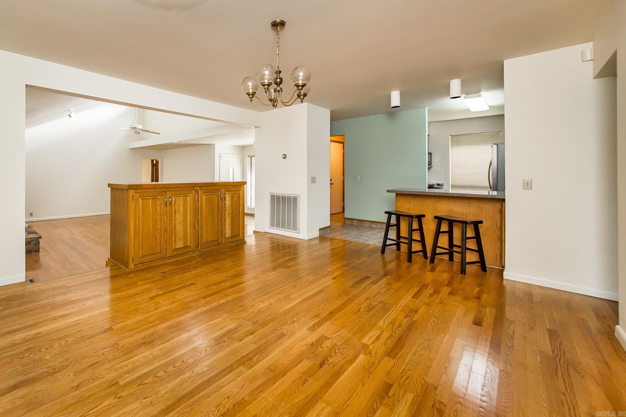 NAPLE HEIGHTS - Residential