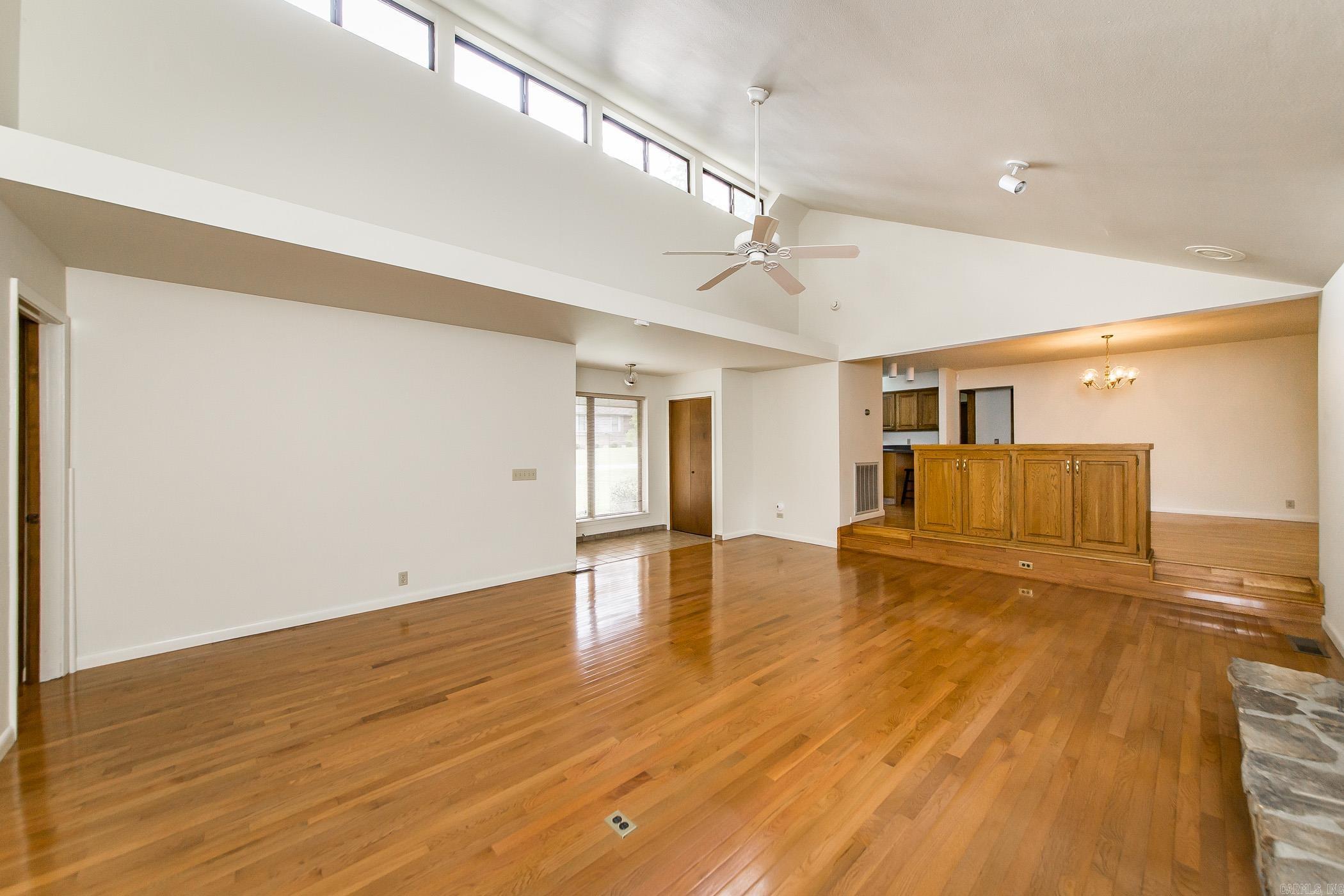 NAPLE HEIGHTS - Residential