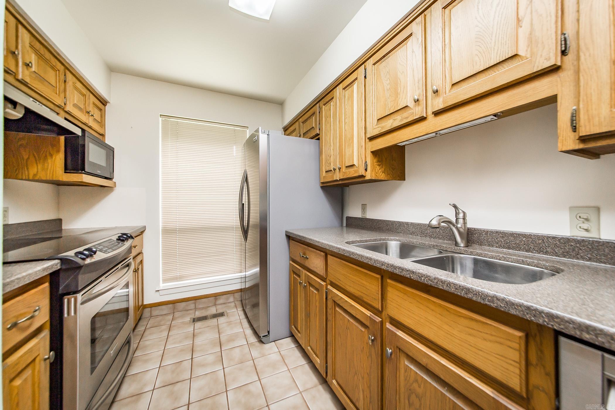 NAPLE HEIGHTS - Residential