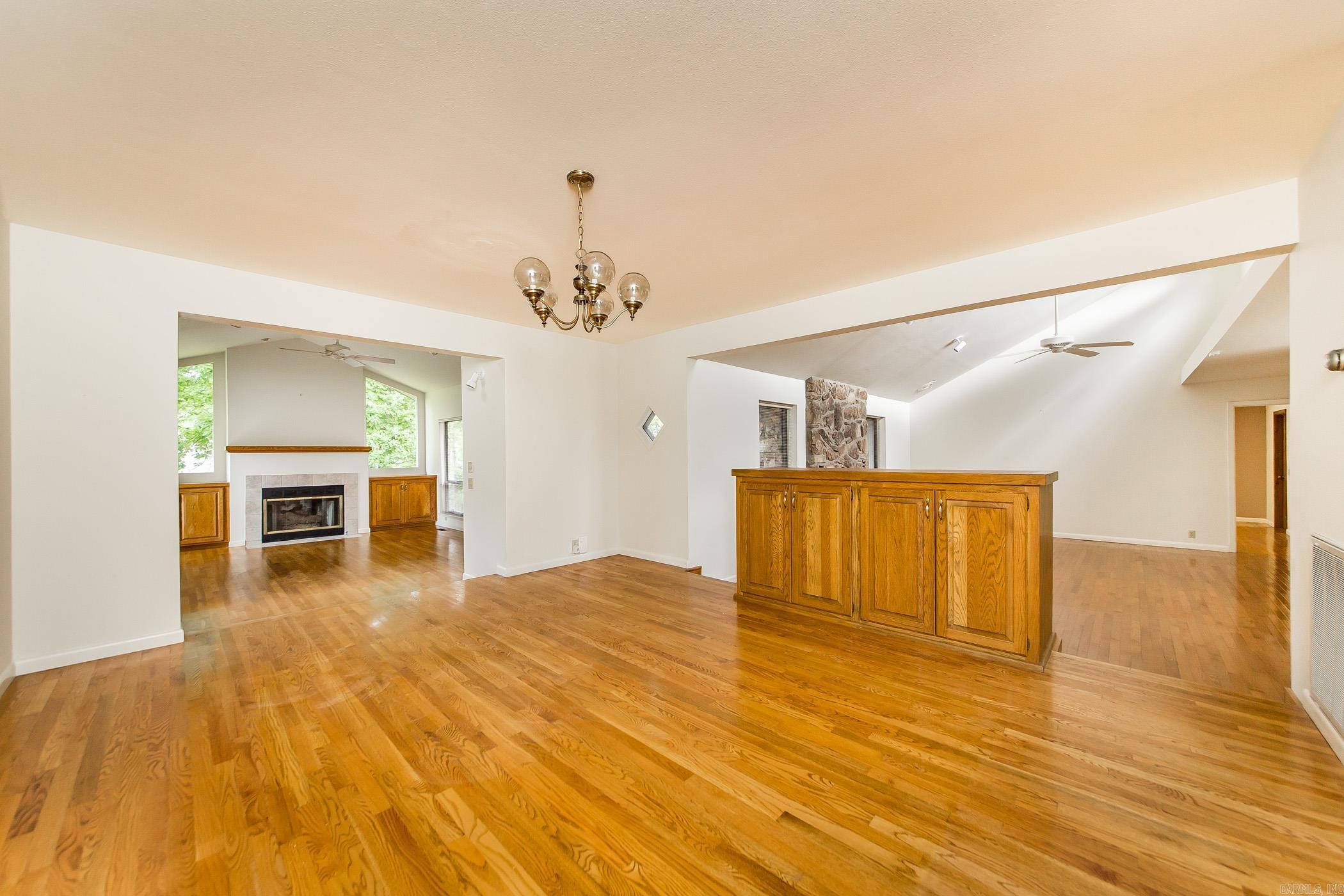 NAPLE HEIGHTS - Residential