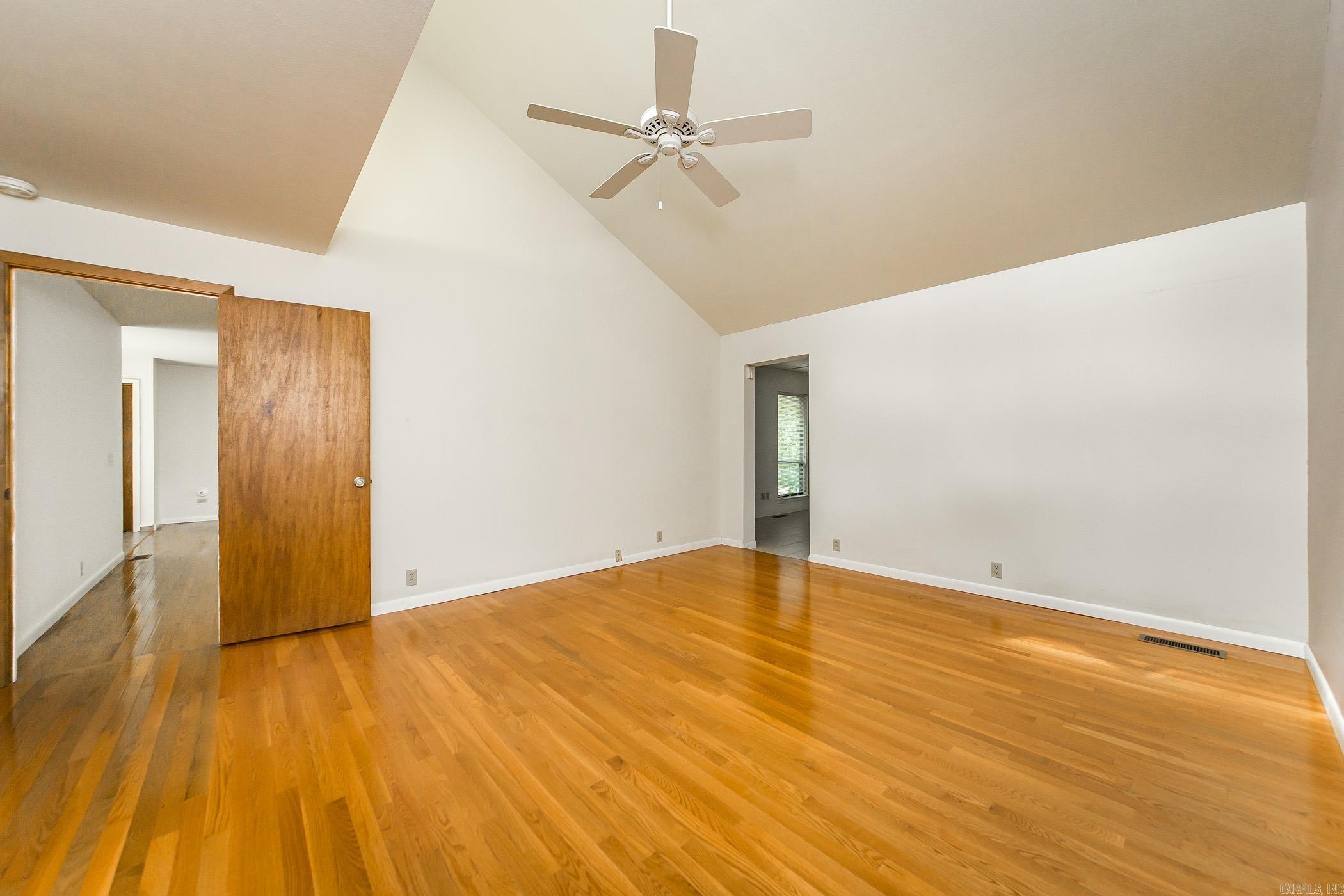 NAPLE HEIGHTS - Residential