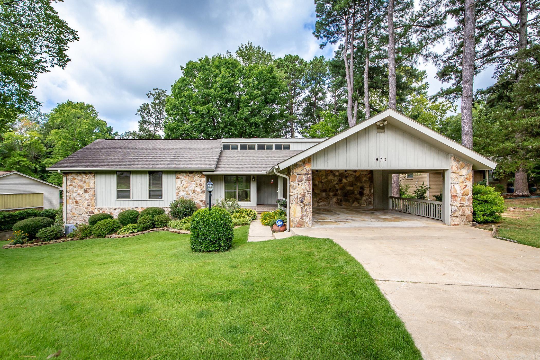 Greers Ferry Lake is literally a stones throw away from this property. Walk to the lake a cool off. The water is clear and refreshing. A great, well maintained, loved home with plenty of room and decks for entertaining family and friends. Primary bedroom has office/baby's room and kitchen, a butlers pantry. Exterior of home was recently painted. Home offers a shop/safe room/man cave under the house. This is one of the nicest neighborhoods and it's conveniently located to all amenities.