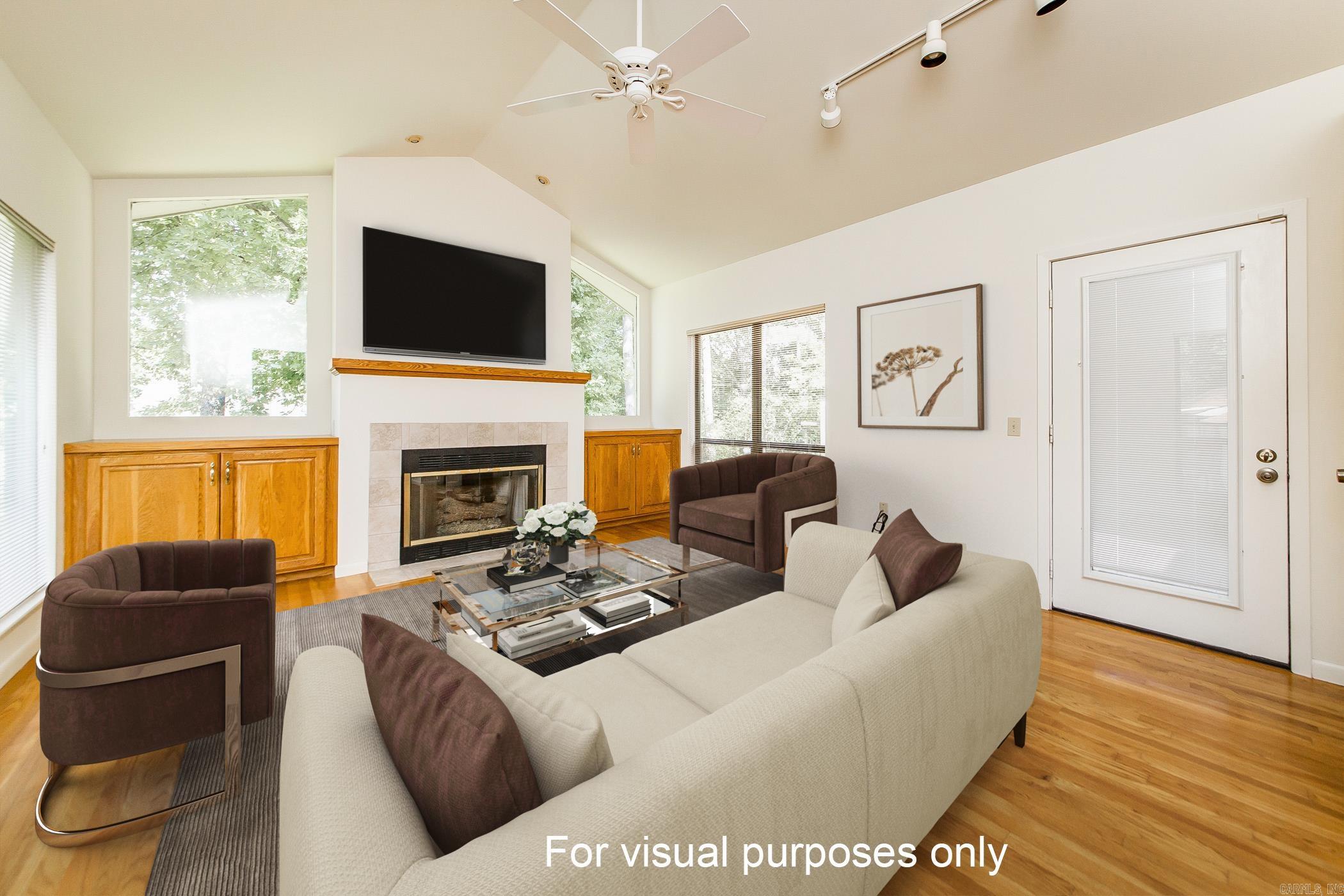 NAPLE HEIGHTS - Residential